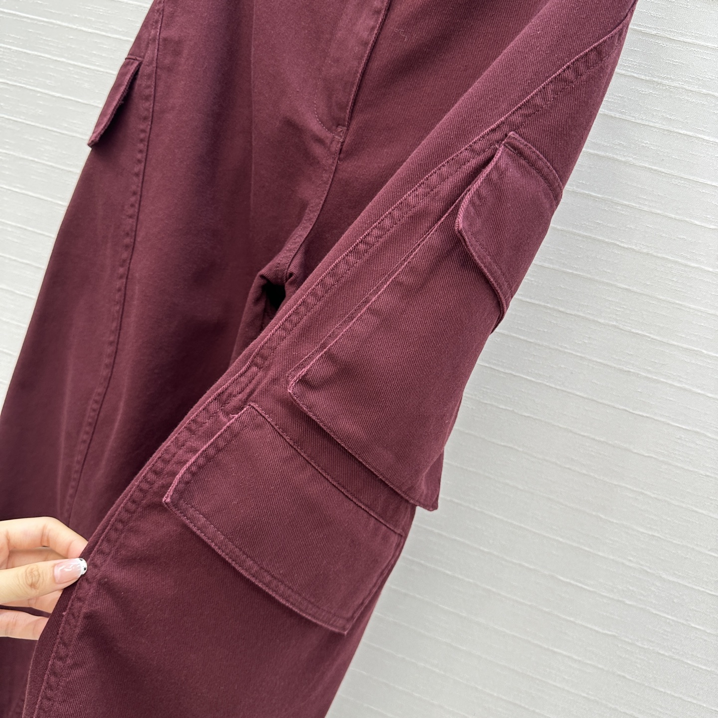 原单品质❤️定制米灰色和紫红色超好看显白🔥Alai*25新品斜贴袋圆筒工装裤！复古休闲工装风元素减龄时髦