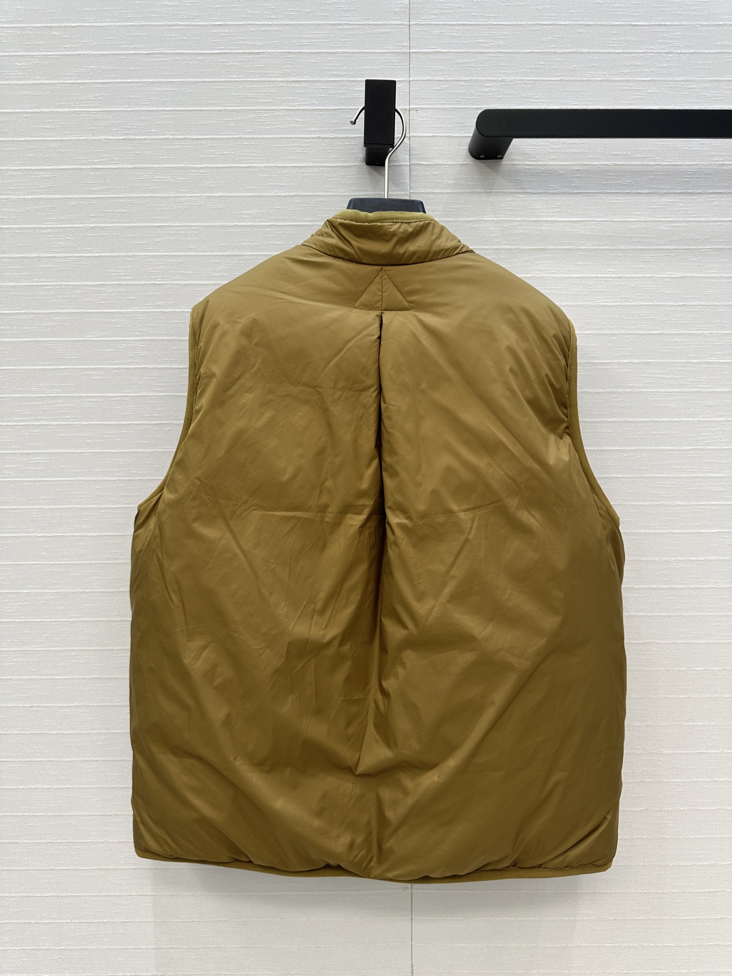 “Women’s Fashion Outfit P1092: Dust-Proof Bag, Gilet-Flush Vest, Youthful Style, H-Style Pair, Comfortable & Stylish!” - 图片 8