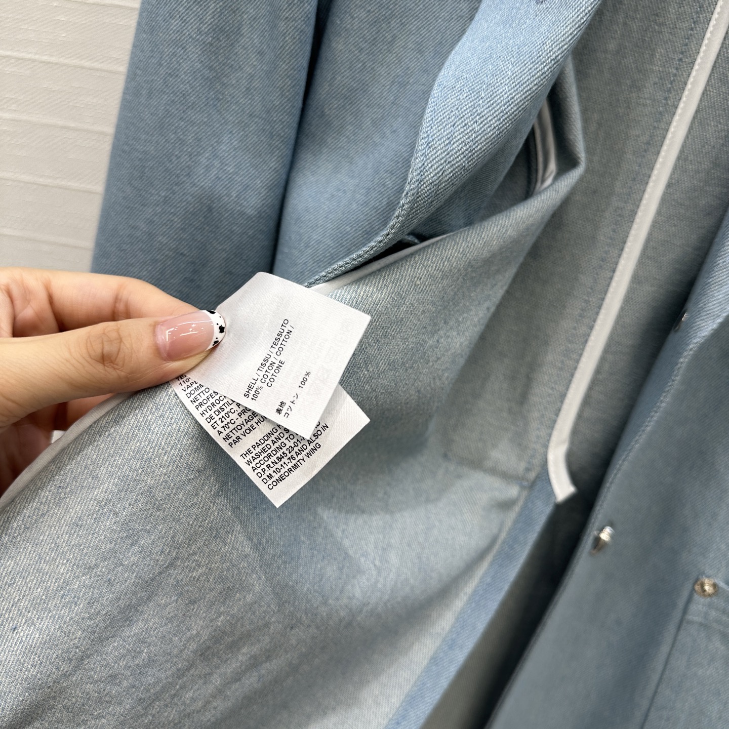 “Versatile Female Suit: Brown Cowboy Leisure Coat with Micro-Clip Trim and Sweet Salt School Influence for Young Girls” - 图片 7