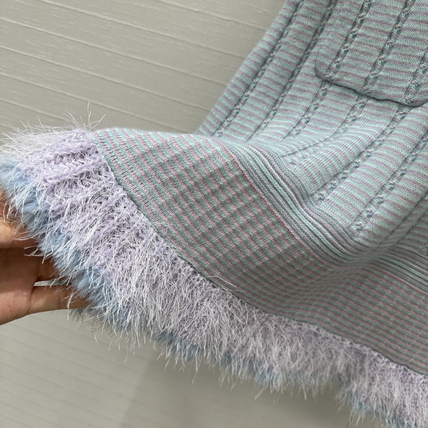 独家首发❤️高端原单品质，Cha *25B新品！白月光粉蓝色圆领针织短袖连衣裙，毛绒荷叶边设计百搭减龄又