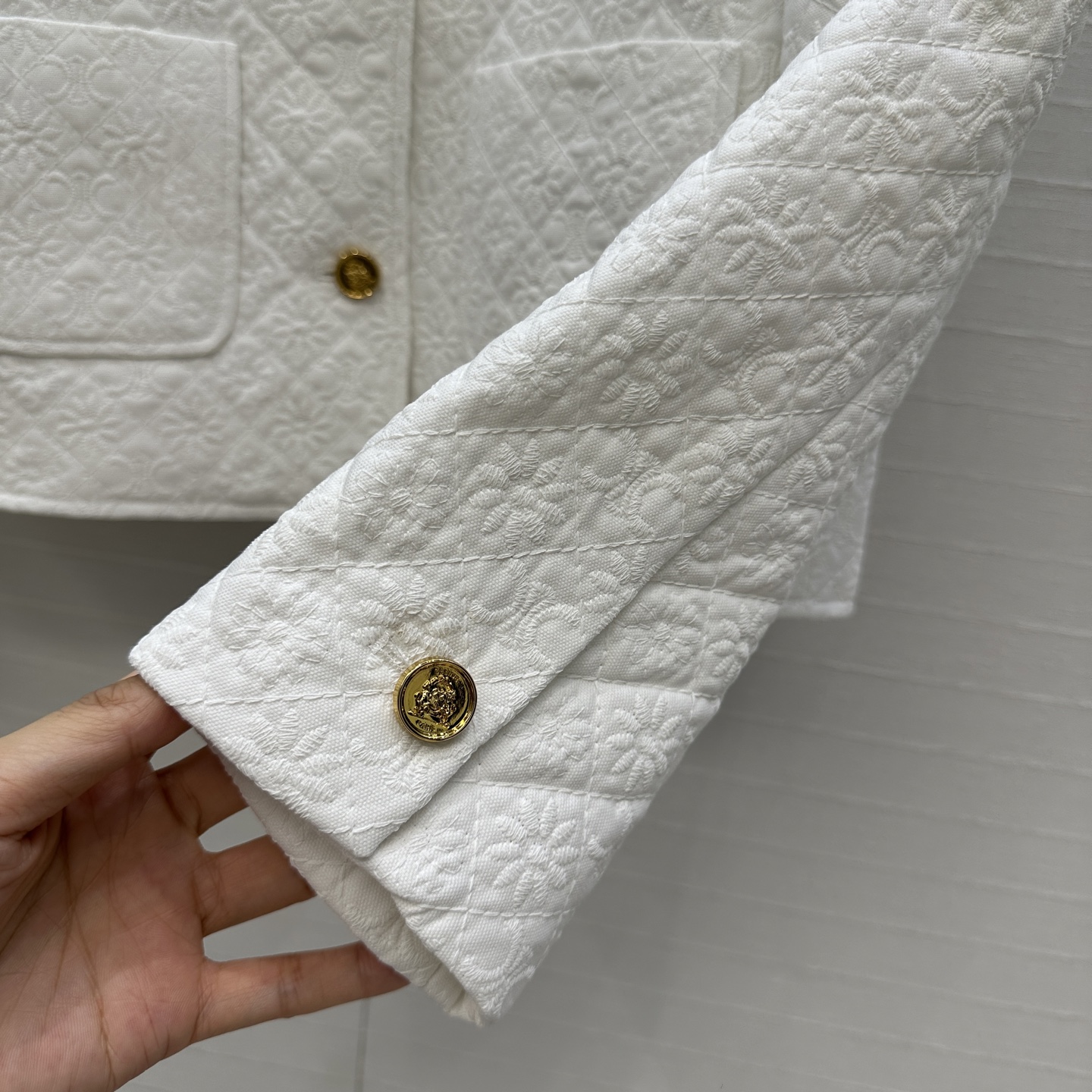 “Customized Logo Flower Embroidery Dress Package Review: Elegant H-Style Design” - 图片 6