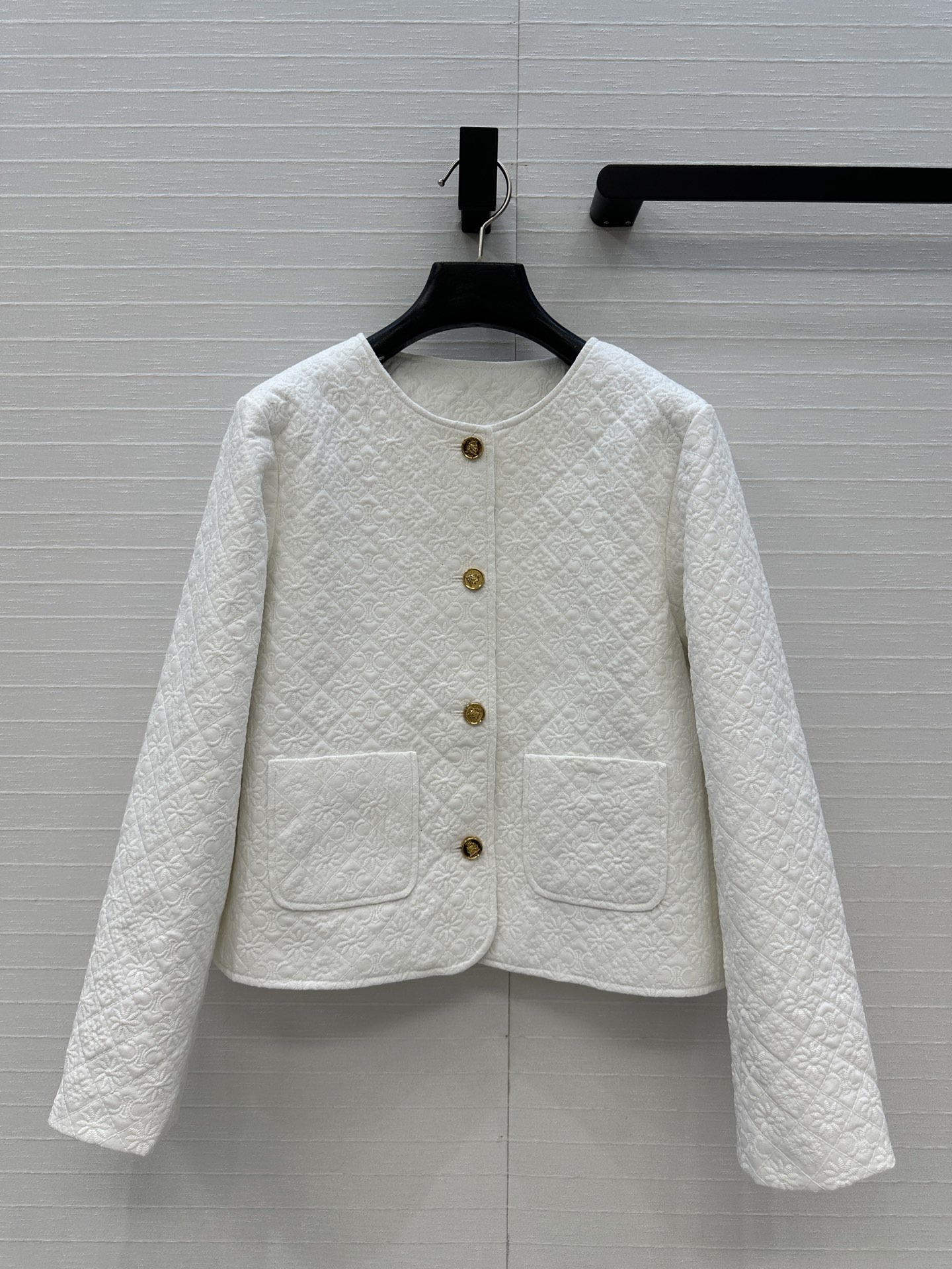 “Customized Logo Flower Embroidery Dress Package Review: Elegant H-Style Design”