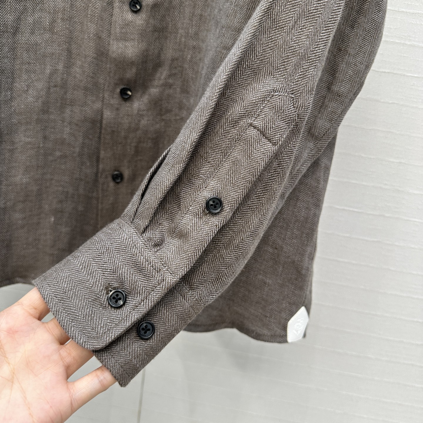 “New LP Autumn Winter Women’s Clothing Recommendations: Red & Brown Linen Liner with Classic Loose Fit” - 图片 6