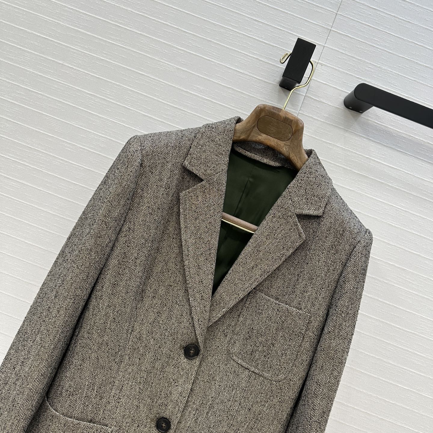 “Customize One-Size-Fits-All Female Suit with Strong Package: Elegant, Leisurely Commuting, Job Quality Reading” - 图片 2