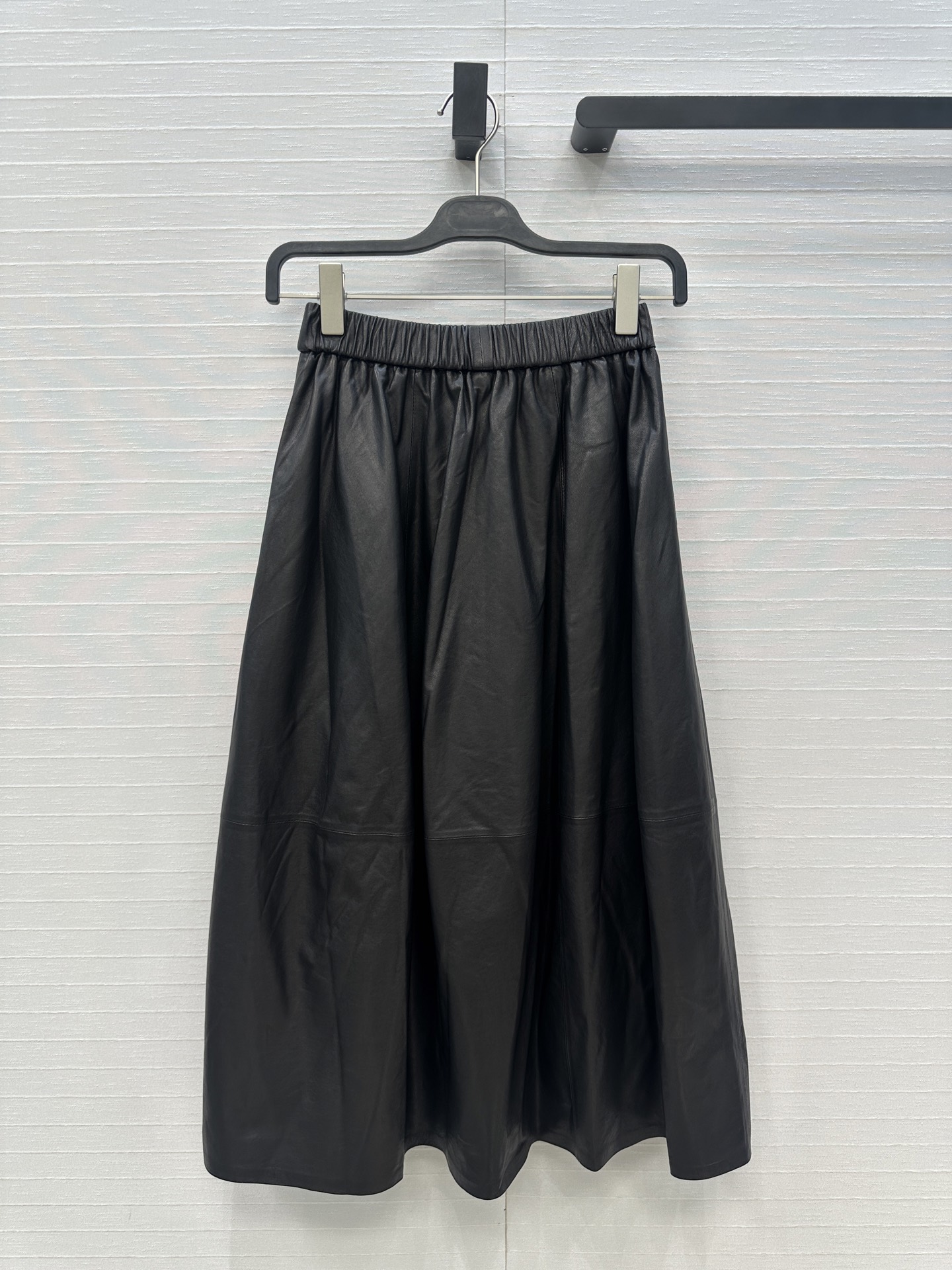 独家首发💕Alai*高智感穿搭！独家进口小羊皮高腰蓬蓬长半裙！100%绵羊皮，植鞣工艺皮质肉感油润柔软又