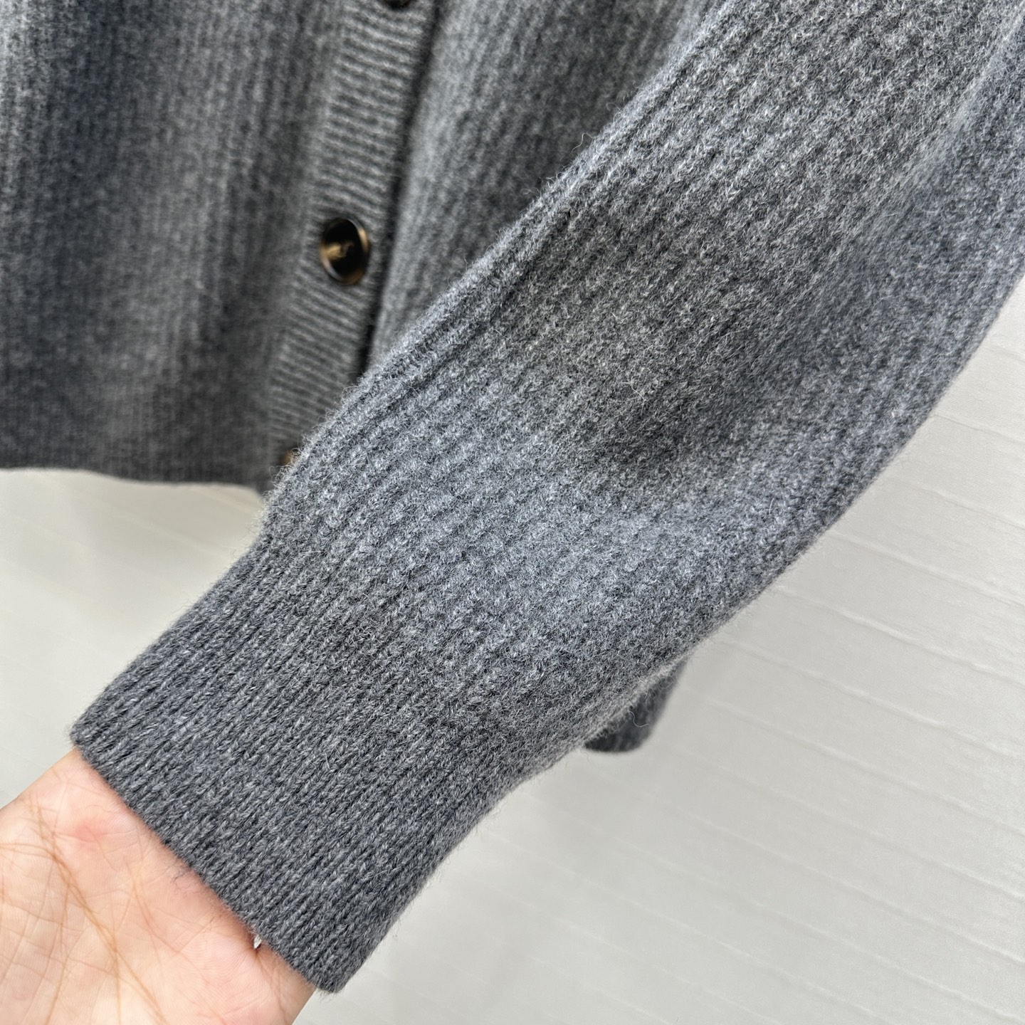 独家首发🍒高端品质！BC新品羊绒针织开衫外套！单排扣圆领长青款设计简约意式老钱风，版型慵懒随性优雅不挑人