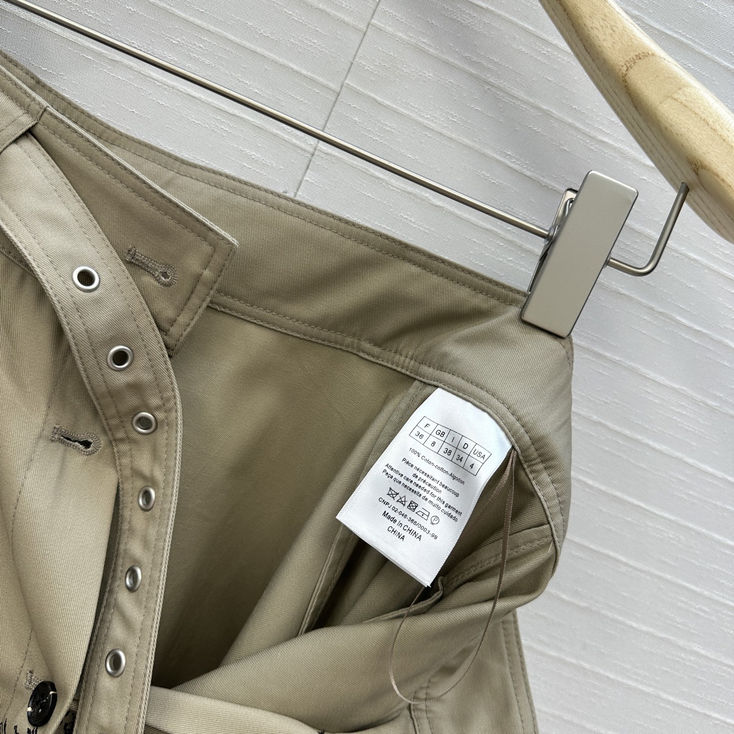 高端品质❤️Dio*25新品 榛果色茹伊印花长款半裙，重新诠释D家经典丛林动物图案。定制进口高密度纯棉面