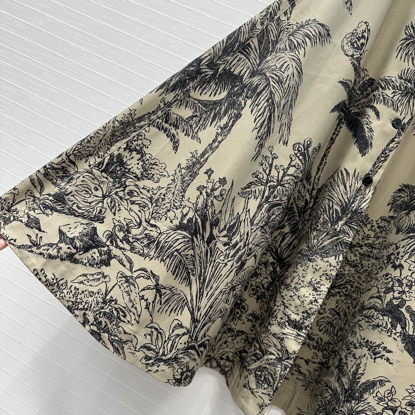 高端品质❤️Dio*25新品 榛果色茹伊印花长款半裙，重新诠释D家经典丛林动物图案。定制进口高密度纯棉面