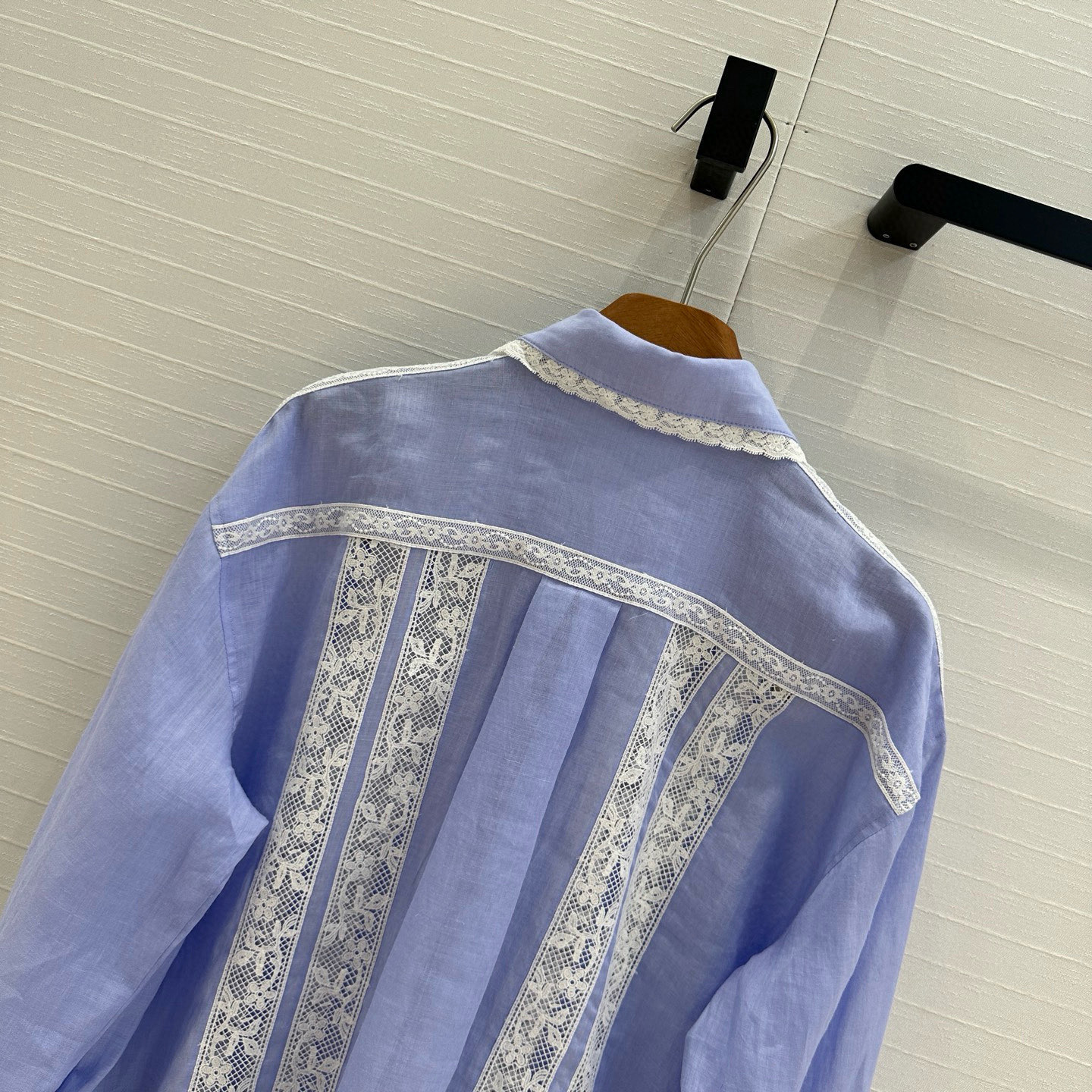 独家首发💋高端原单品质，Zi*m25新品度假风白富美必入蕾丝饰边亚麻衬衫，采用多种不同蕾丝水溶花定位拼接