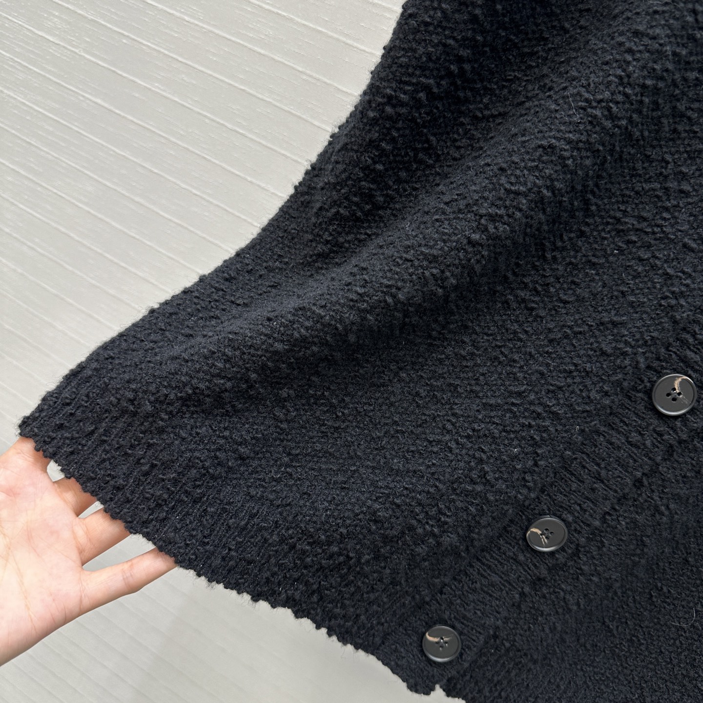 独家首发❤️原单品质，Row风秋冬新品极简风羊毛圈圈针织开衫，落肩V领宽松版型慵懒随性不挑人，白富美必入