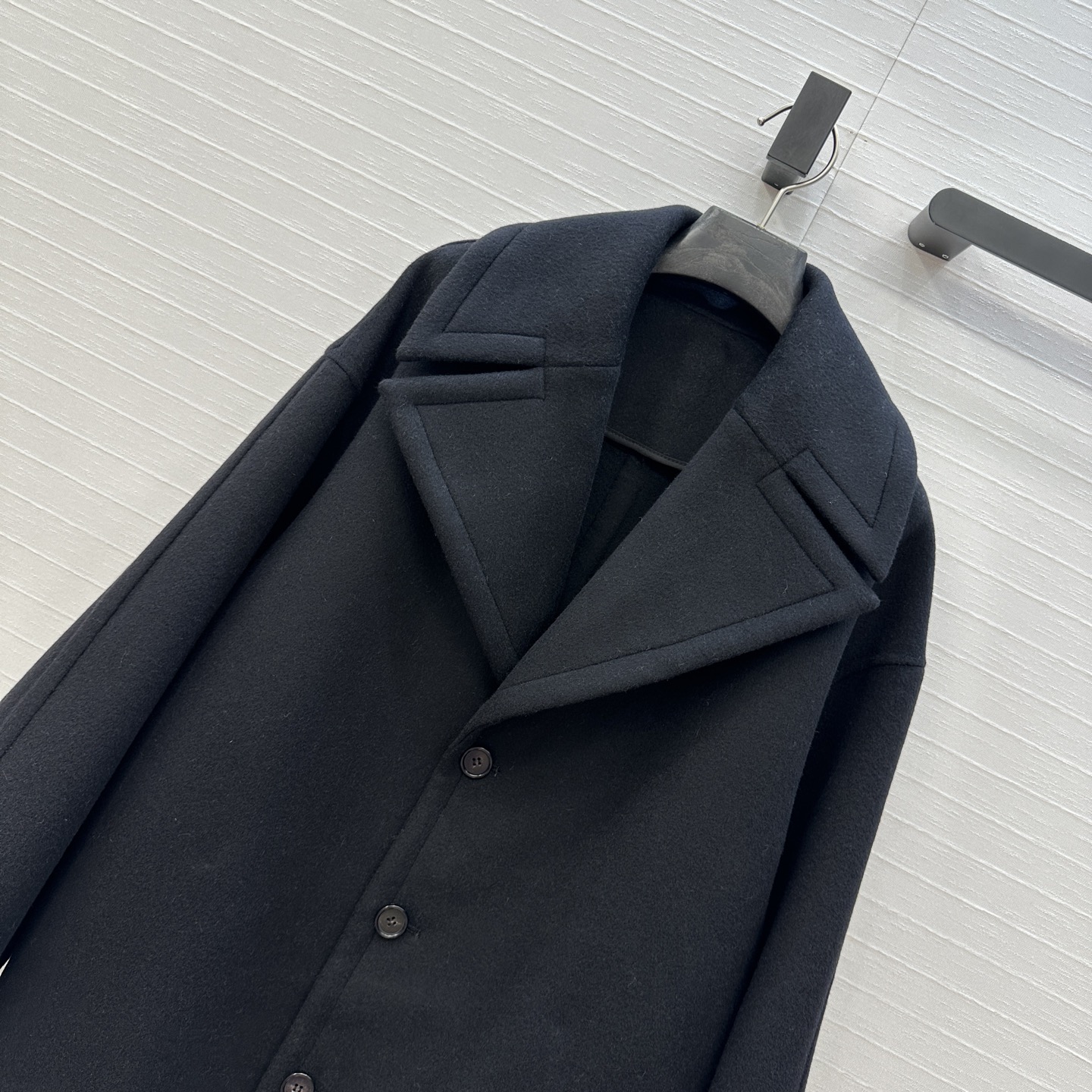 独家首发❤️高端原单品质！Lw早秋新品 皮革贴绣单排扣西装外套！气质大翻领茧型设计版型上身简约松弛随性帅