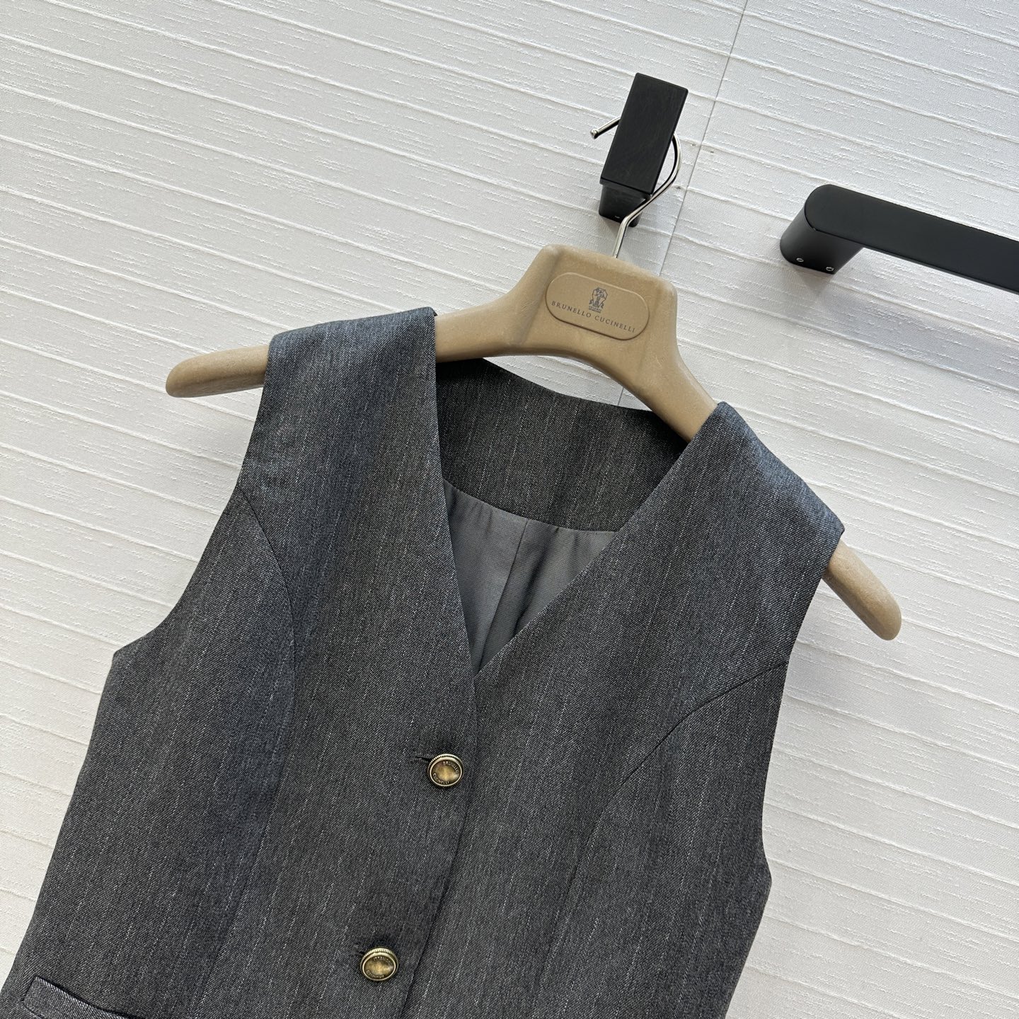 独家首发❤️Bc老钱风穿搭条纹马甲套装。经典束腰马甲搭配抽绳腰褶裥直筒裤，轻松演绎慵懒随性的高级单品。经