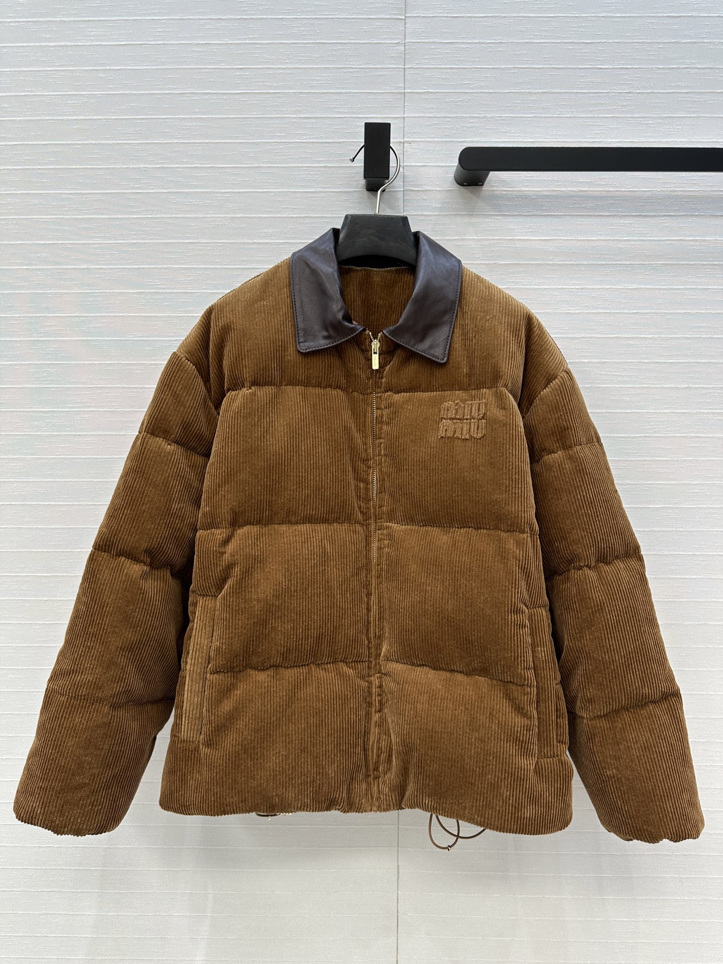 Miu Miu Corduroy Puffer Jacket with Leather Collar - Stylish and Warm 2 i1756405929956 45 0 0