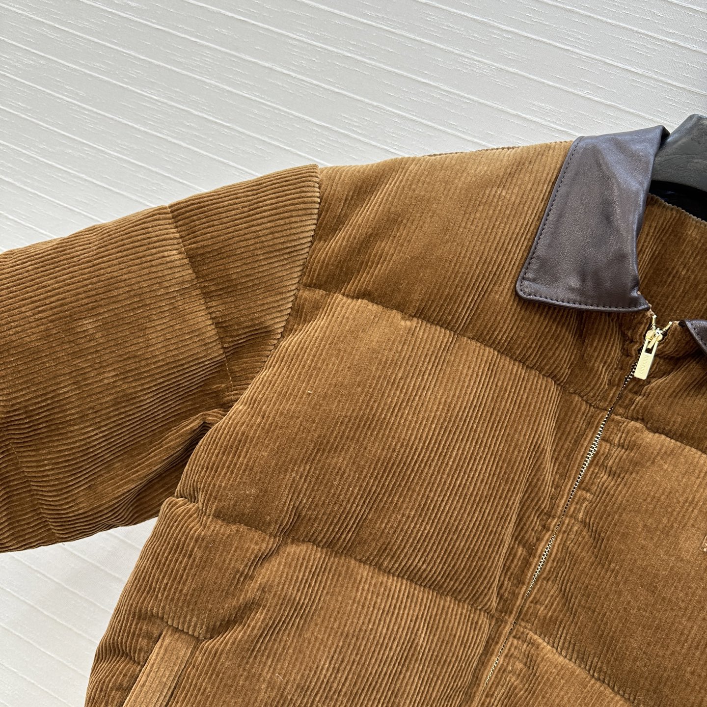 Miu Miu Corduroy Puffer Jacket with Leather Collar - Stylish and Warm 4 i1756405931453 1219 0 2