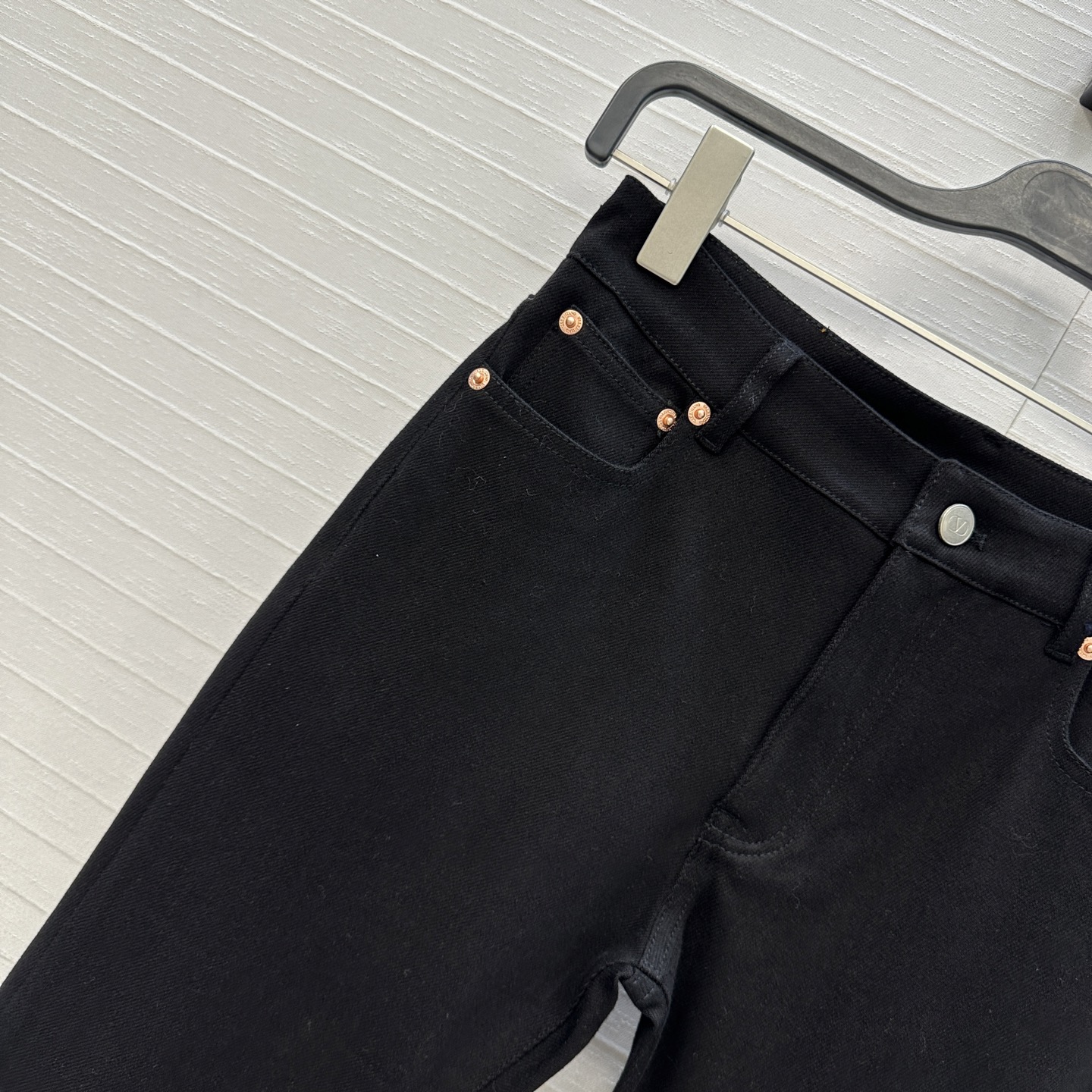 Elegant Flare Leg Jeans, High-Waisted Denim Pants with Metal Button Detail 4 i1756578898016 7123 0 2