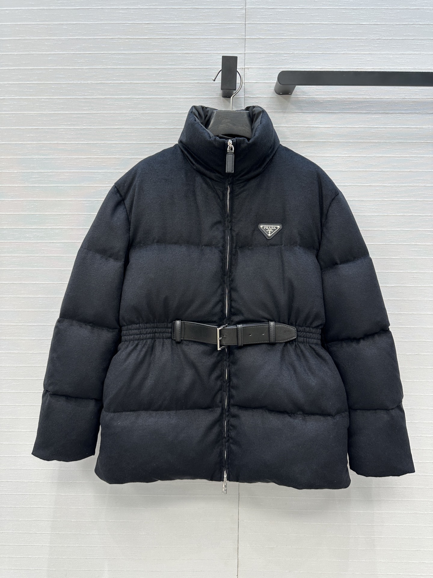 爆单推荐❤️Prad*早秋新品 立领皮带束腰毛呢羽绒服外套！不挑个子的中长款立体剪裁搭扣收腰版型上身时髦