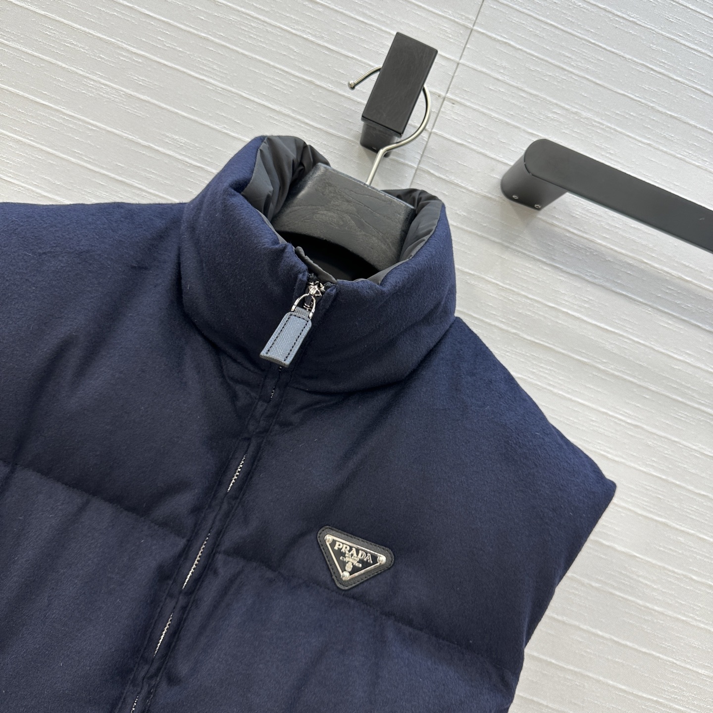 爆单推荐❤️Prad*早秋新品 立领皮带束腰毛呢羽绒马甲！不挑个子的中长款立体剪裁搭扣收腰版型上身时髦又