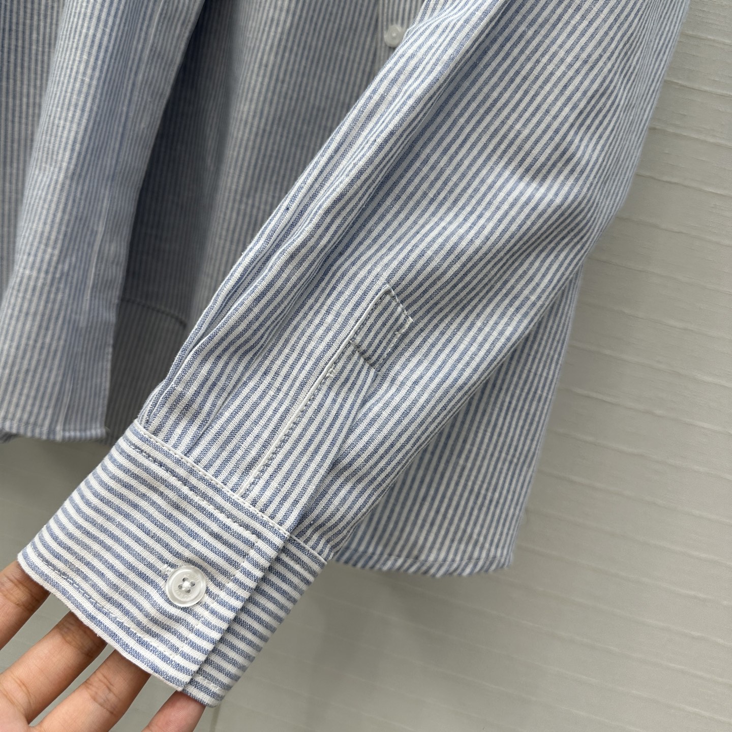 Striped Cotton Linen Two-Piece Set with Embroidered Badges - Versatile & Chic 7 i1757272953517 362 0 5