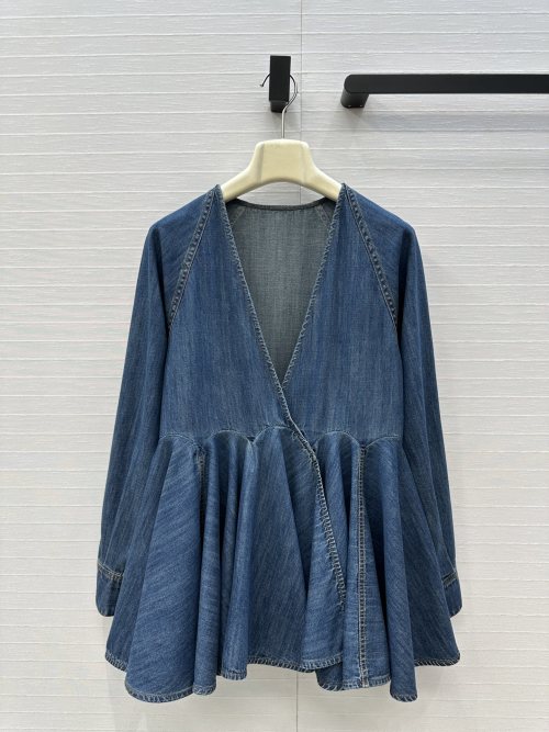 Alai*25 Denim V-Neck Ruffle Shirt, Slim Fit, Chic Style 1 Alai*25 Denim V-Neck Ruffle Shirt, Slim Fit, Chic Style