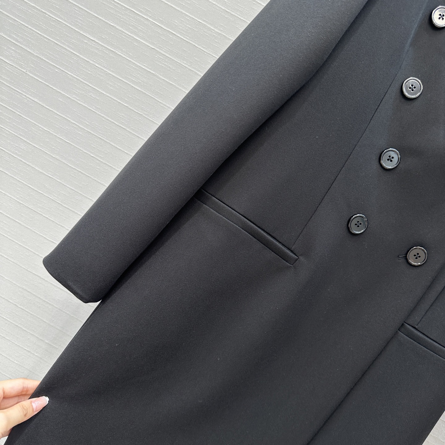 独家首发！Alai*秋冬新品超A的V型领西装大衣！自带直角肩茧型直身设计立体剪裁版型上身百搭不挑人干练潇