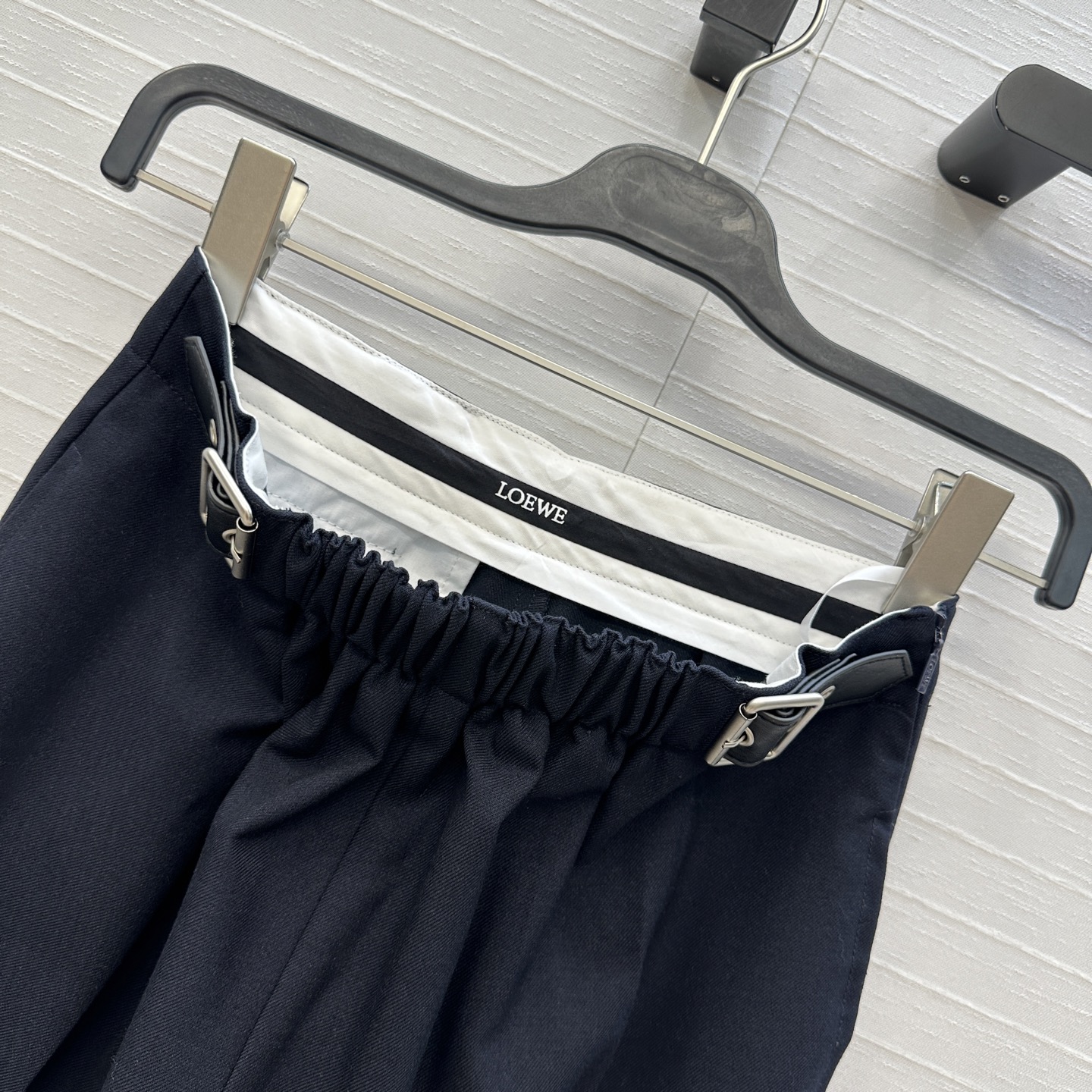 独家首发♥️Lw25新品皮带扣设计休闲小西裤！缩褶腰设计立裁中高腰修直西装裤！实穿又有设计感！休闲帅气通