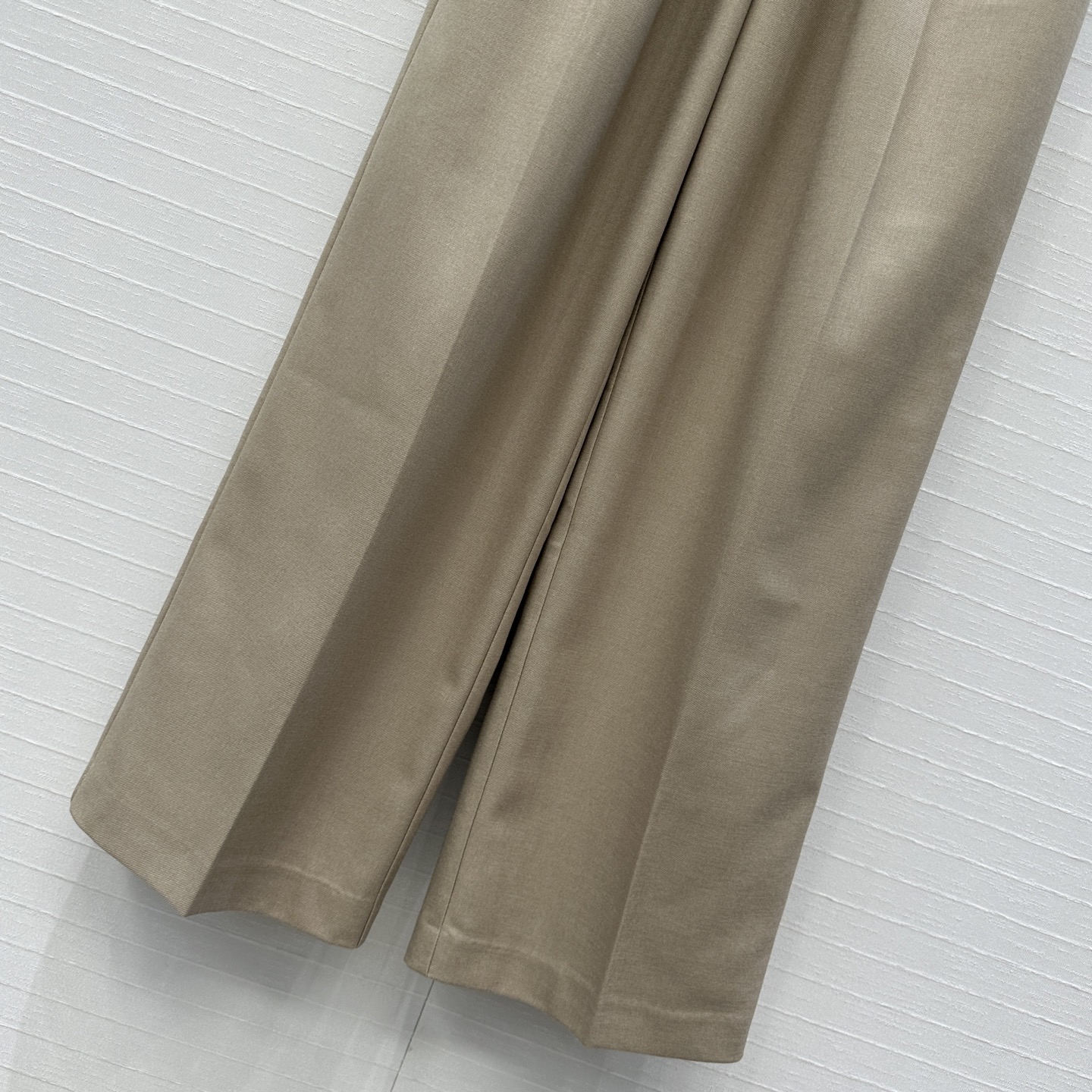 独家首发♥️Lw25新品皮带扣设计休闲小西裤！缩褶腰设计立裁中高腰修直西装裤！实穿又有设计感！休闲帅气通