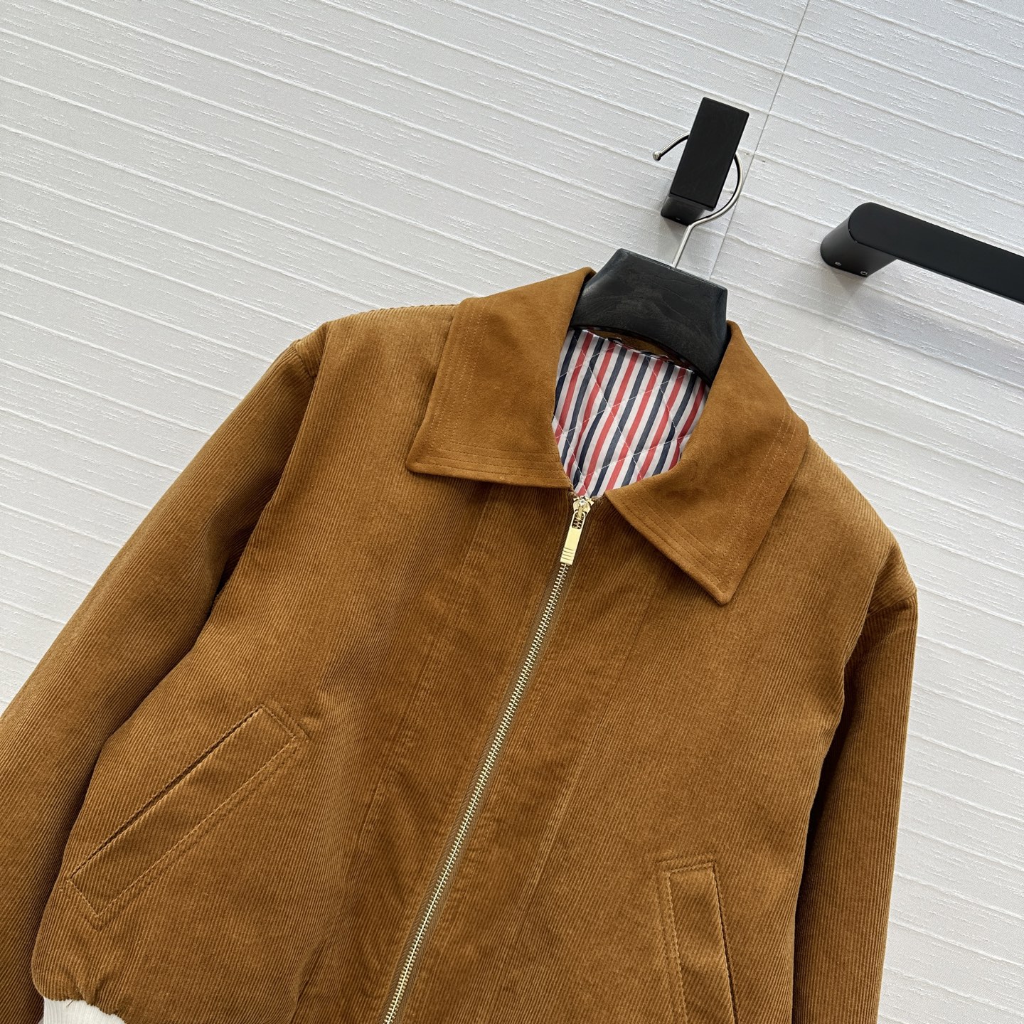 Thom Browne Corduroy Jacket: Classic Bomber Style with Shearling Collar 3 i1757527421031 6747 0 1
