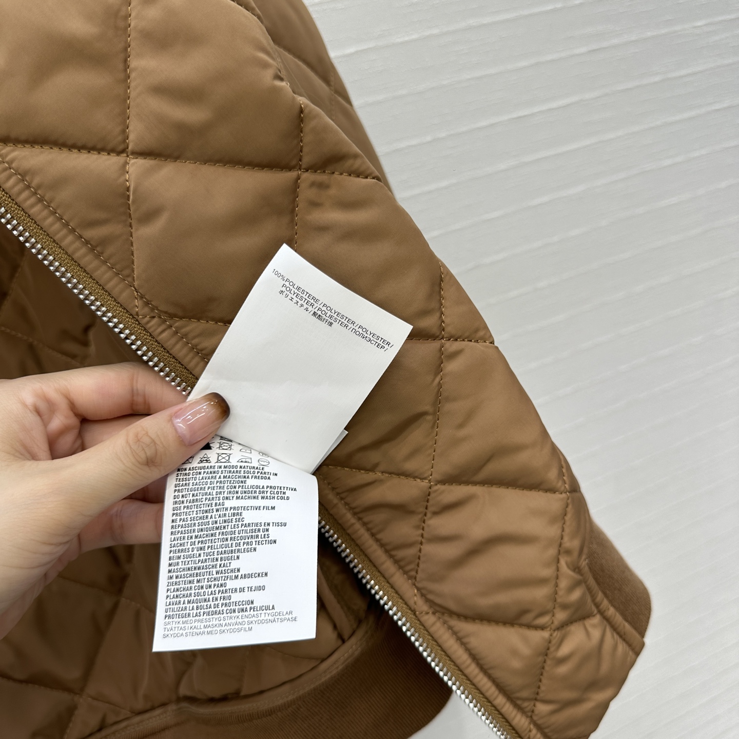 爆款推荐💕Pra*秋冬新品！间棉菱格棉服外套！进口再生尼龙面料！金属三角标低调又时髦！经典连帽棒球服版型