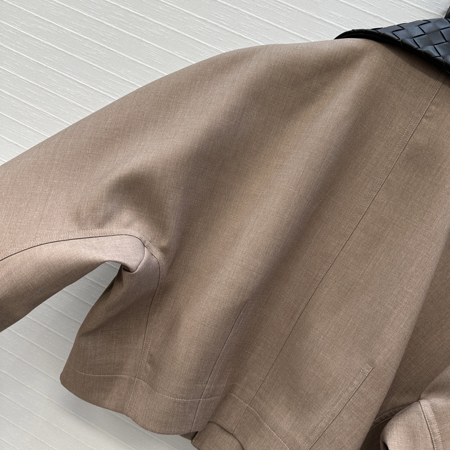 独家首发💕高端原单品质，BV长期主义。巴恩风休闲时髦穿搭！25s早秋新品夹克外套！定制进口100%小羊毛