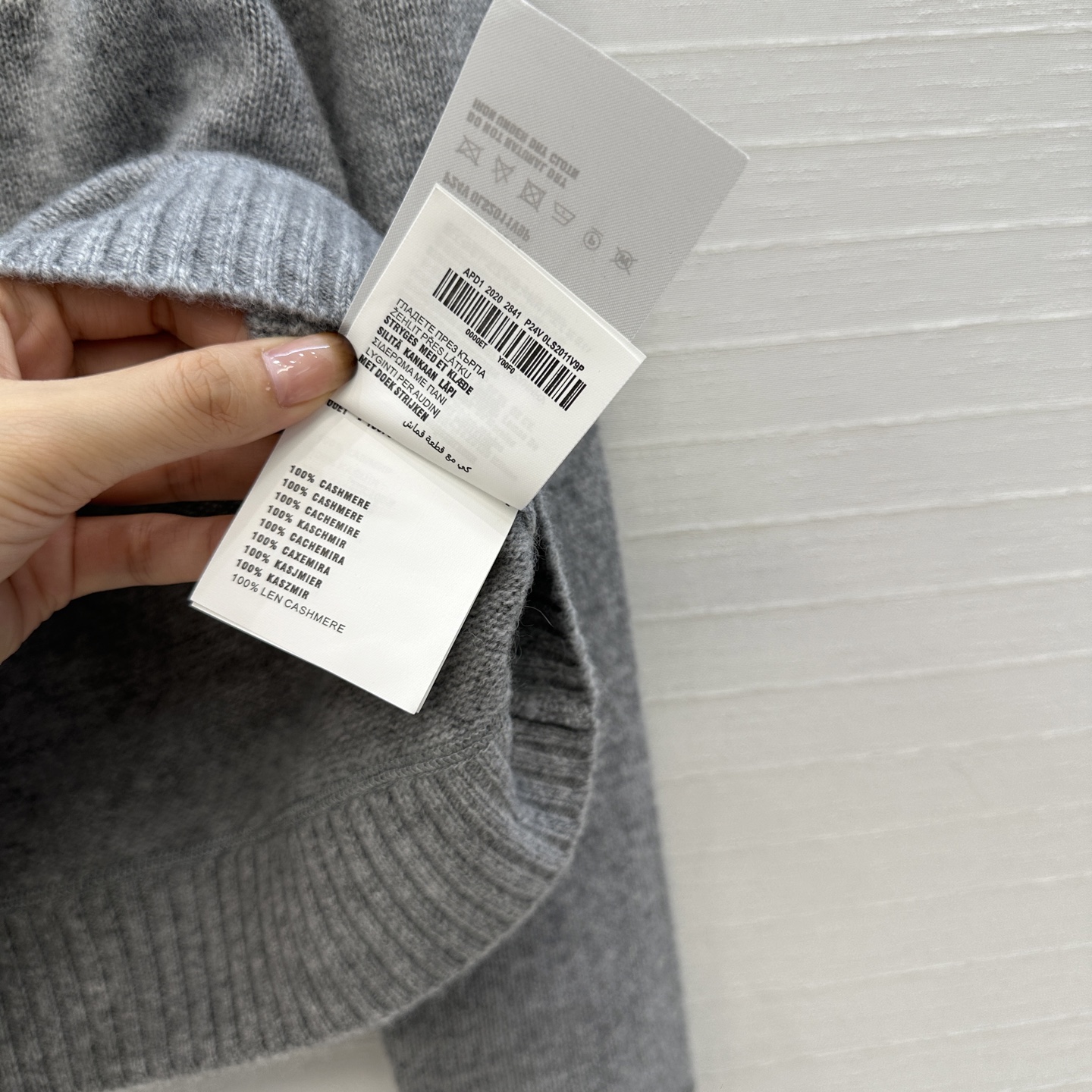 独家首发❤️高端原单品质 PR时髦精穿搭新品羊绒毛衣，极简主义叠搭高级单品，嵌花撞色字母低调奢华，气质减