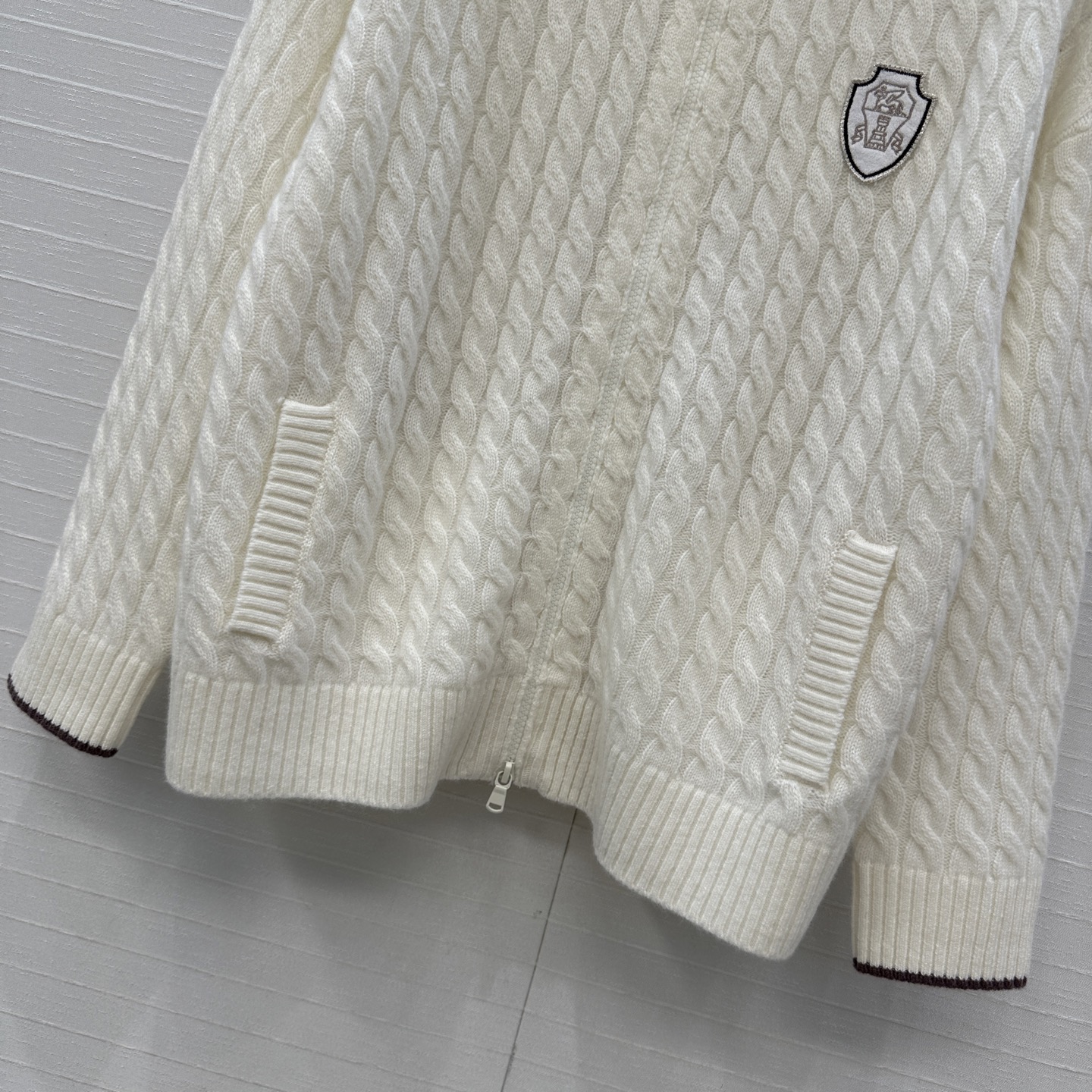 独家首发🍒高端原单品质！行走的高定 Bc温网穿搭，网球胶囊系列，徽标装饰羊绒拉链外套，减龄学院风配色条纹