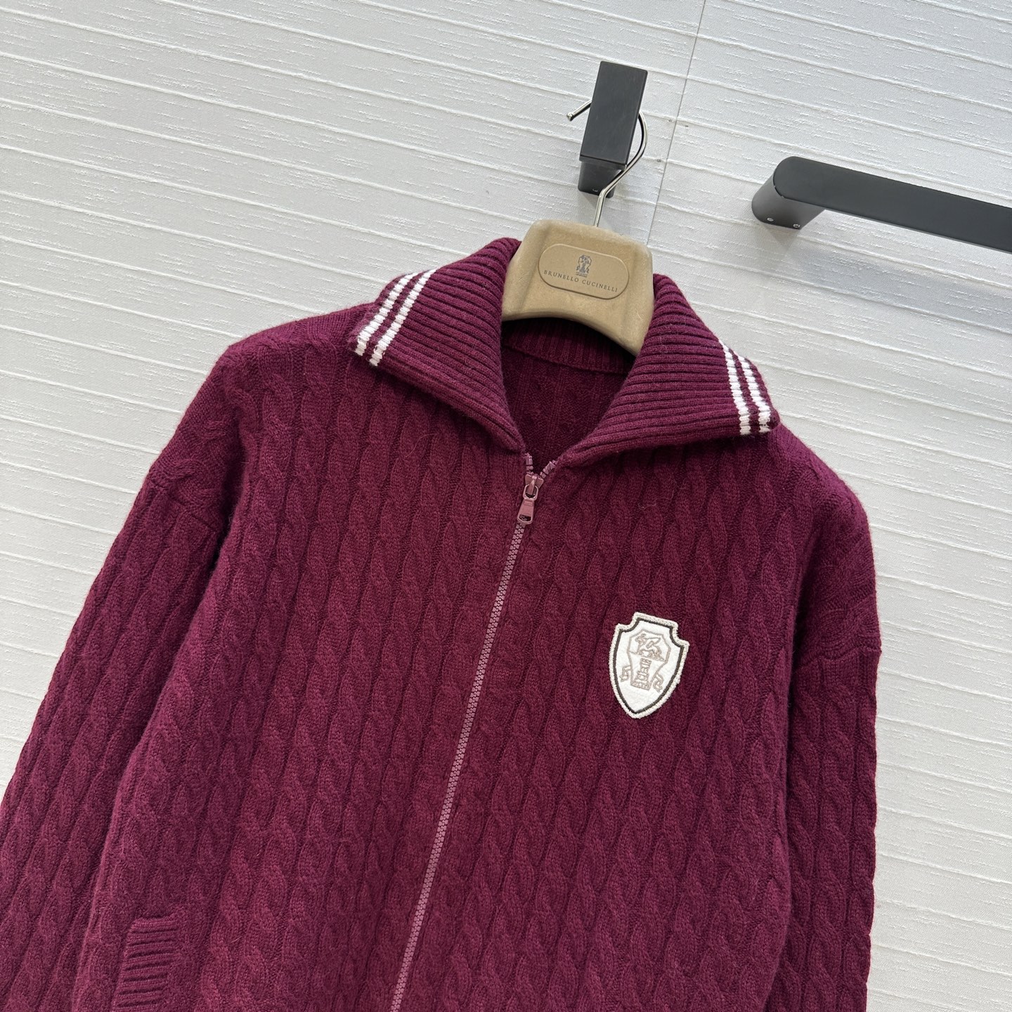 独家首发🍒高端原单品质！行走的高定 Bc温网穿搭，网球胶囊系列，徽标装饰羊绒拉链外套，减龄学院风配色条纹