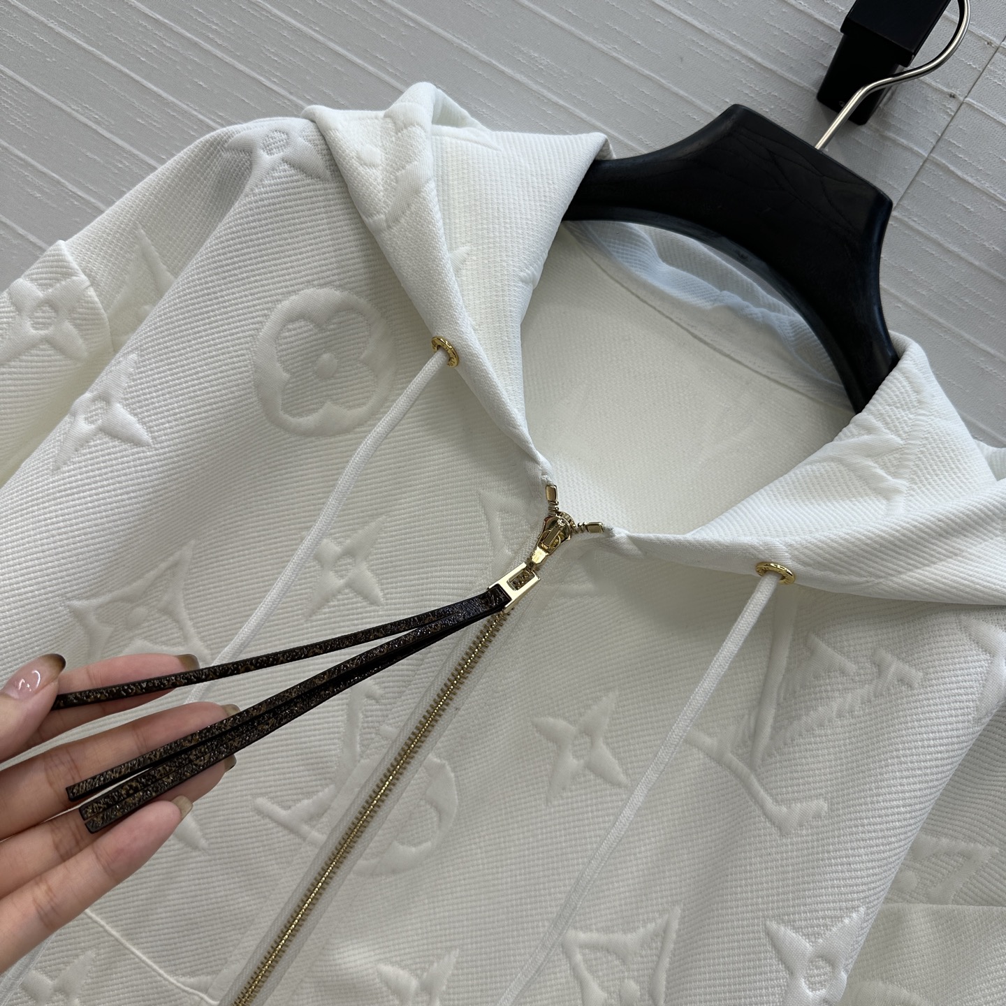 爆单推荐🍒 Flight Mode 胶囊系列运动套装，Monogram提花元素 拉链连帽外套搭配松紧腰直