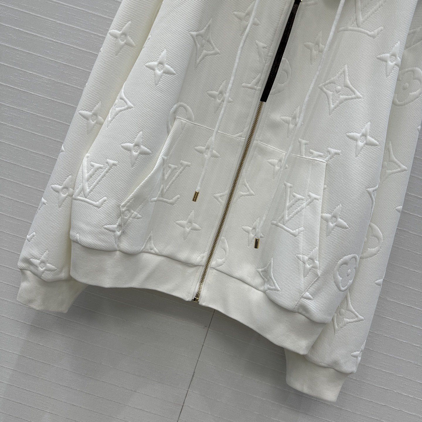 爆单推荐🍒 Flight Mode 胶囊系列运动套装，Monogram提花元素 拉链连帽外套搭配松紧腰直