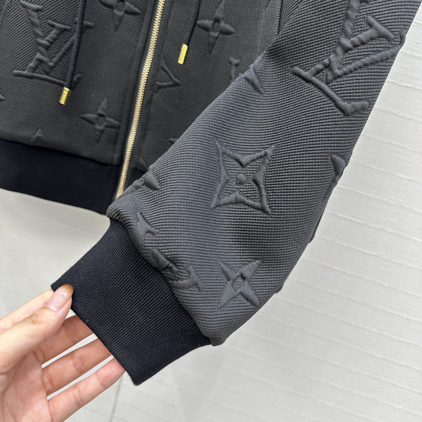 爆单推荐🍒 Flight Mode 胶囊系列运动套装，Monogram提花元素 拉链连帽外套搭配松紧腰直