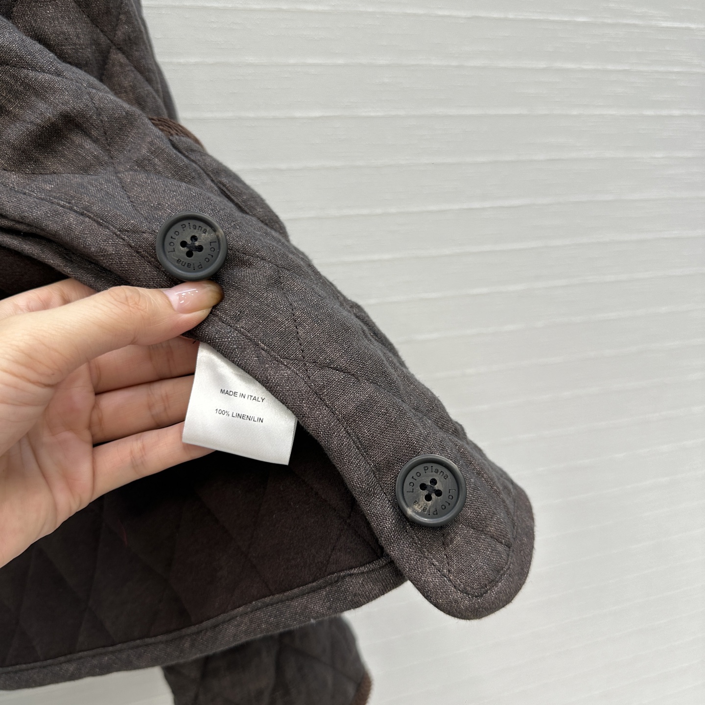 独家首发❤️高端品质，Loro Piana复古优雅老钱风穿搭，菱形绗缝绒面亚麻棉服外套，灯芯绒领边拼接设