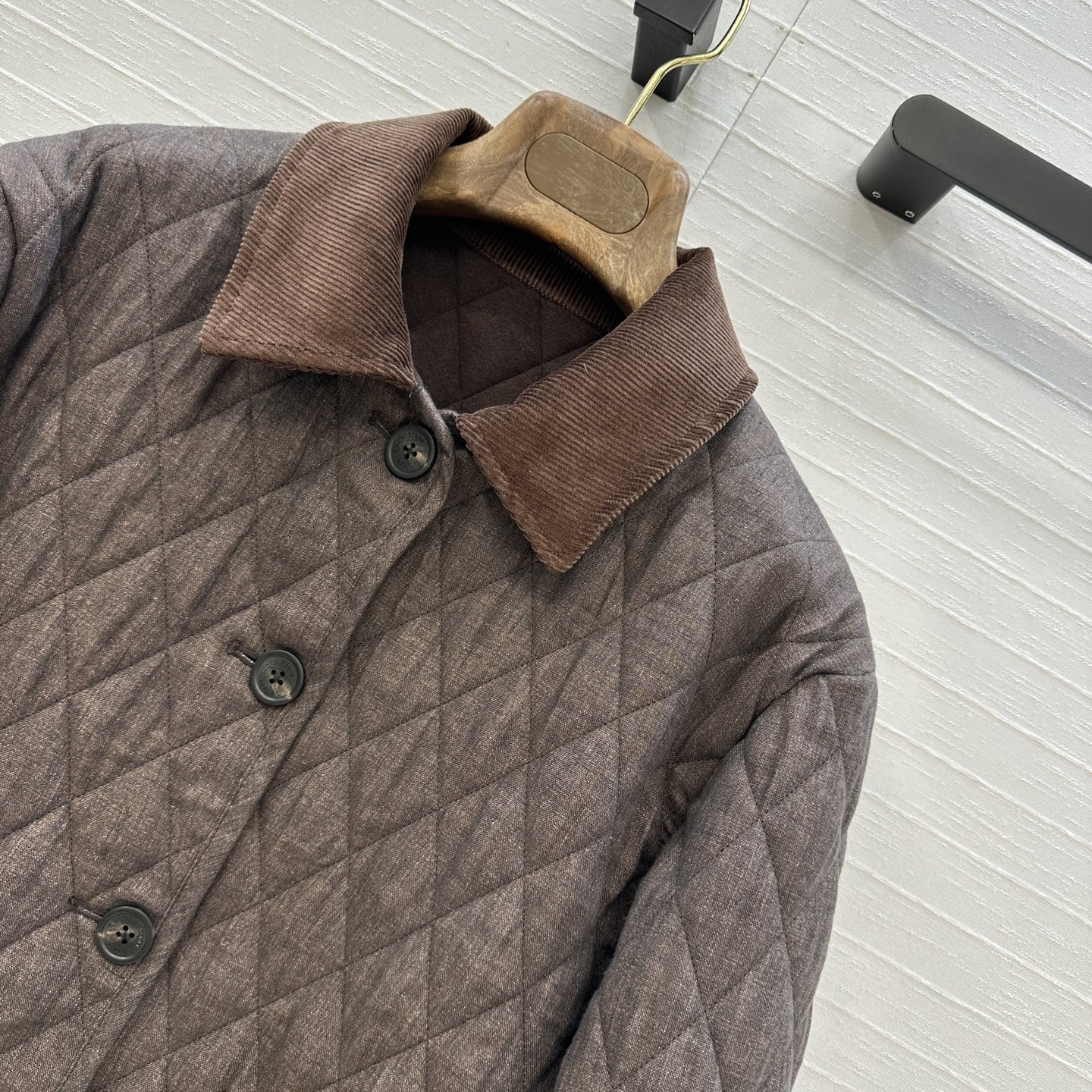独家首发❤️高端品质，Loro Piana复古优雅老钱风穿搭，菱形绗缝绒面亚麻棉服外套，灯芯绒领边拼接设