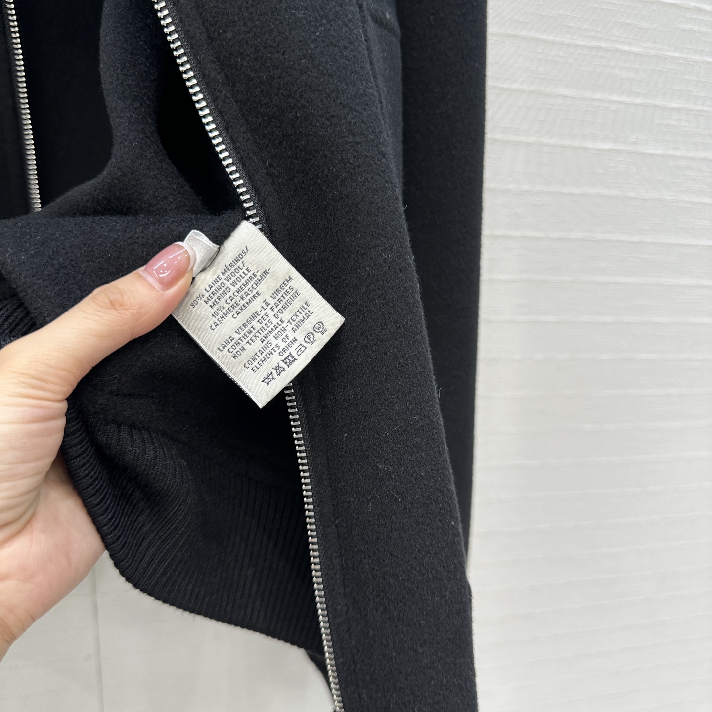 独家首发❤️H高智感休闲穿搭！白富美必入羊绒飞行员夹克外套！纯手工制作双面尼面料拼接螺纹设计，进口90羊