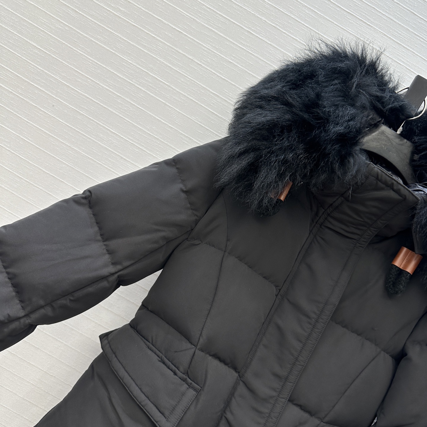 高端原单品质❤️Mo秋冬必入！Blain长款连帽羽绒服！可拆卸的超大羊毛🦙毛领设计奶呼呼～减龄又帅气，内