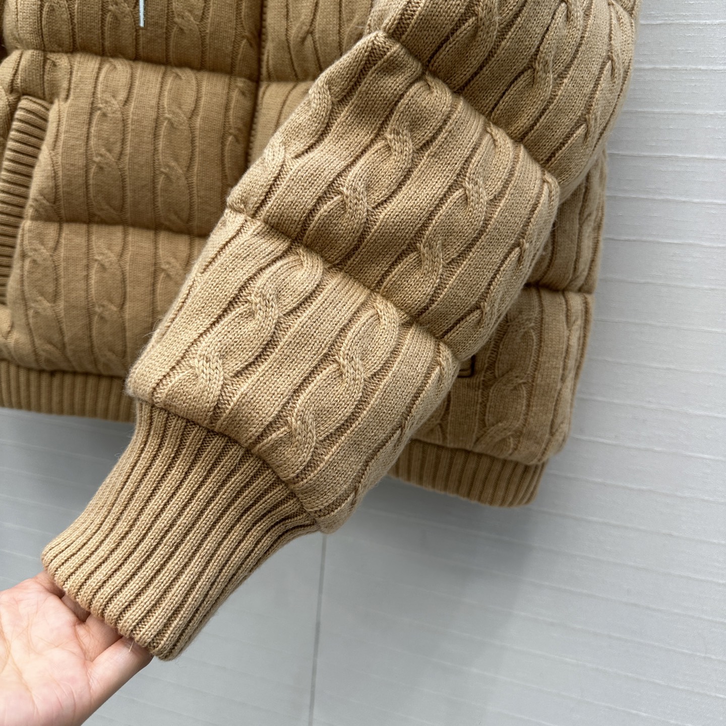 爆单推荐❤️RL拉夫*早秋新品羊毛绞花针织羽绒服外套，代购爆款！标志性徽标刺绣图案，经典立领拉链H版型百