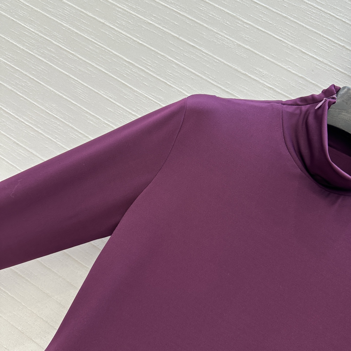 独家首发❤️Alai*25新品爱心露背连体衣，高弹力针织面料贴合身形，背部心形镂空设计超有辨识度，性感又