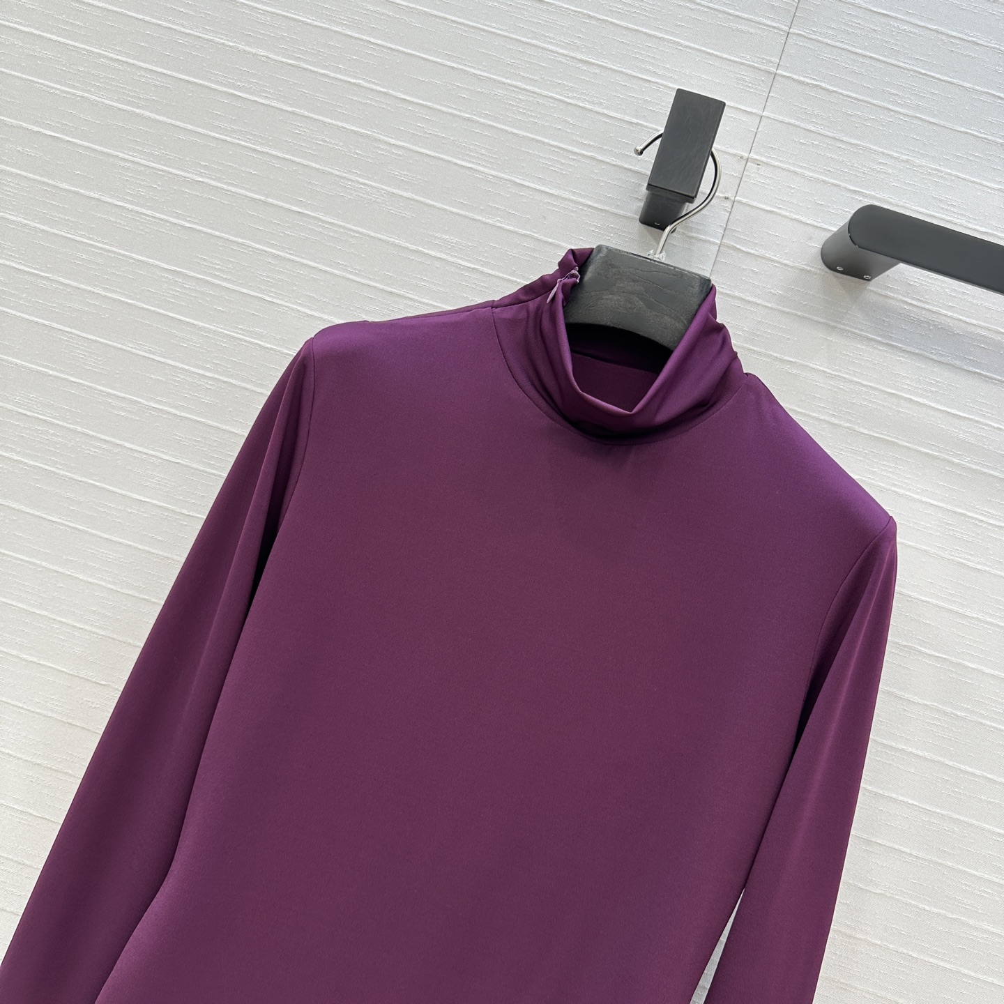 独家首发❤️Alai*25新品爱心露背连体衣，高弹力针织面料贴合身形，背部心形镂空设计超有辨识度，性感又