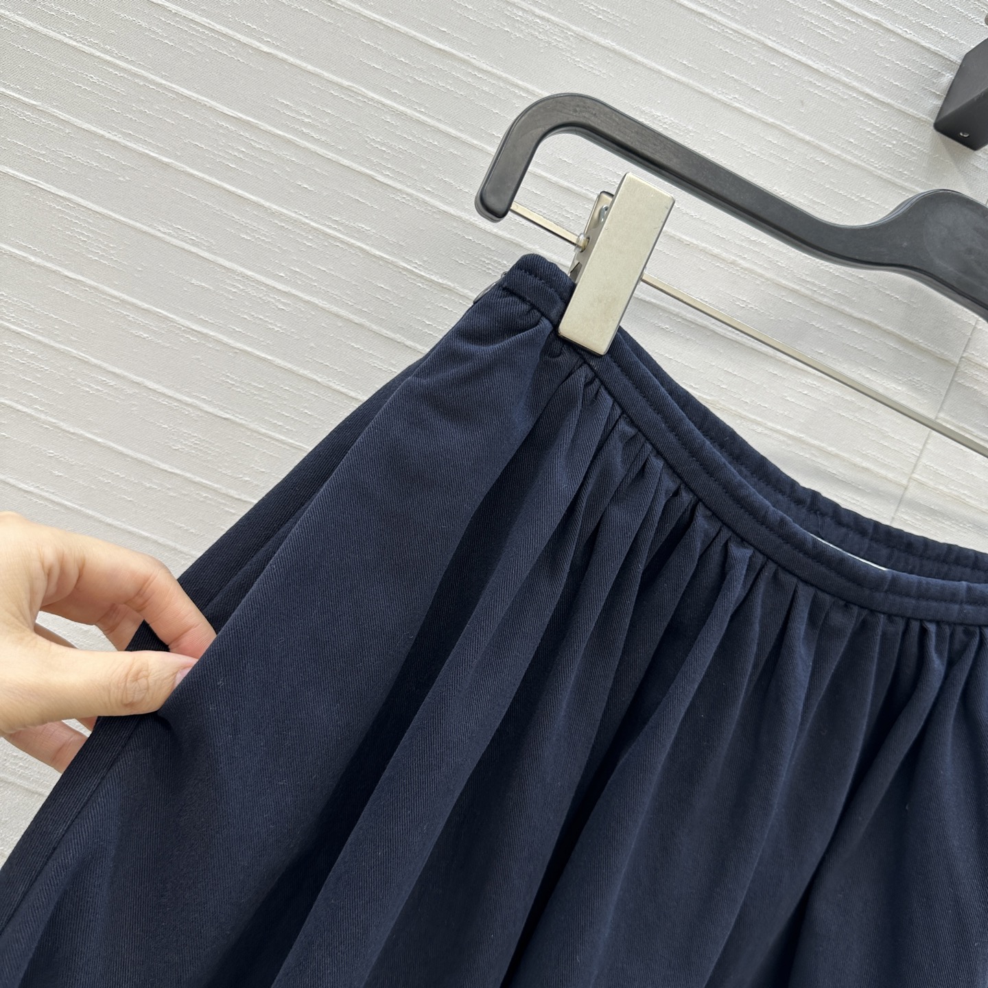 强烈推荐❤️Row 风26早春新品 细腰褶裥半身裙！立体蓬蓬褶饰伞型摆剪裁裙摆设计简约大气 优雅知性有格