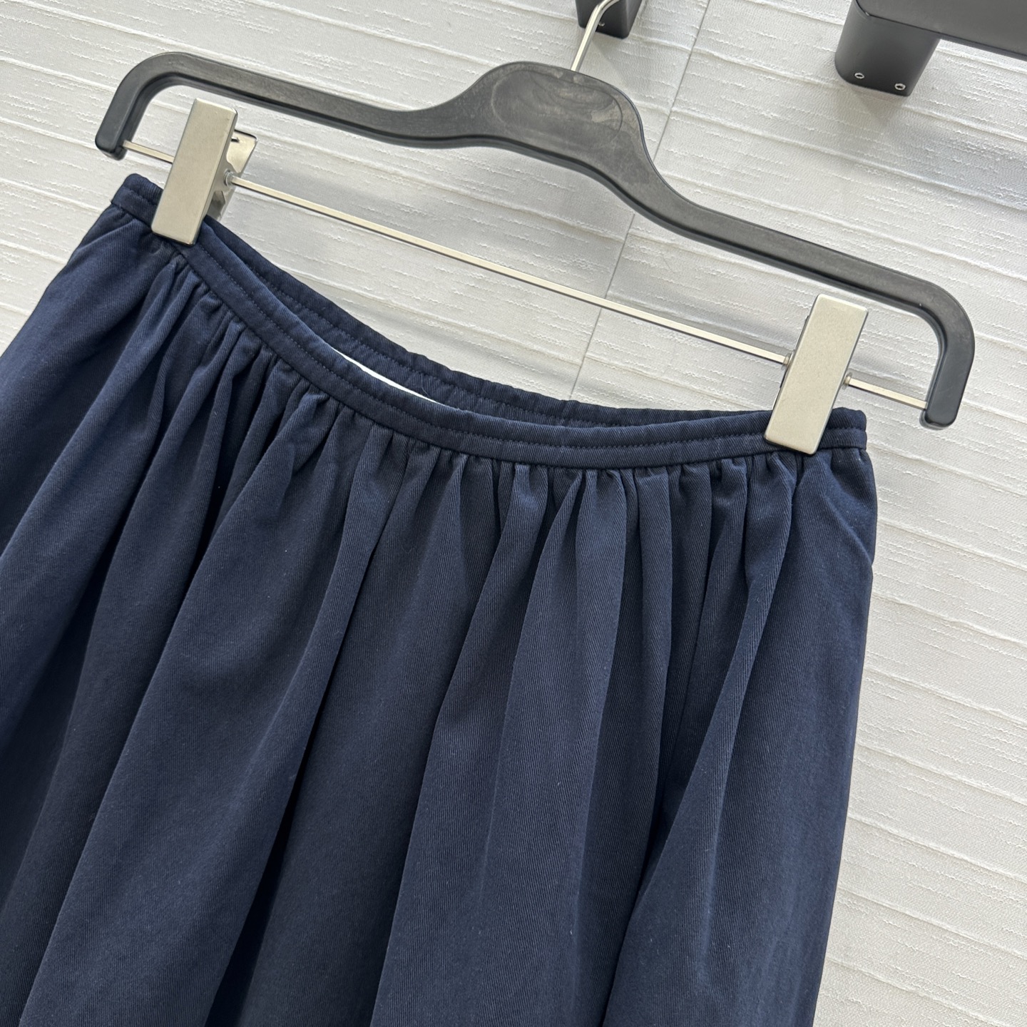 强烈推荐❤️Row 风26早春新品 细腰褶裥半身裙！立体蓬蓬褶饰伞型摆剪裁裙摆设计简约大气 优雅知性有格