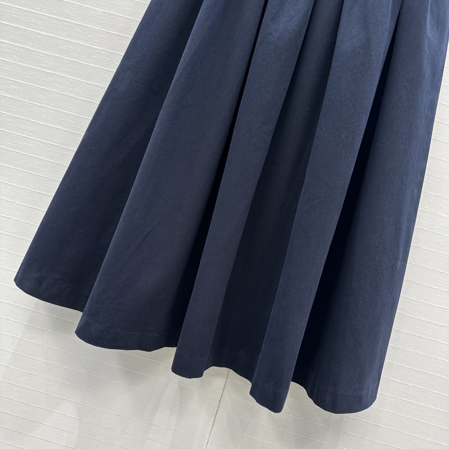 强烈推荐❤️Row 风26早春新品 细腰褶裥半身裙！立体蓬蓬褶饰伞型摆剪裁裙摆设计简约大气 优雅知性有格