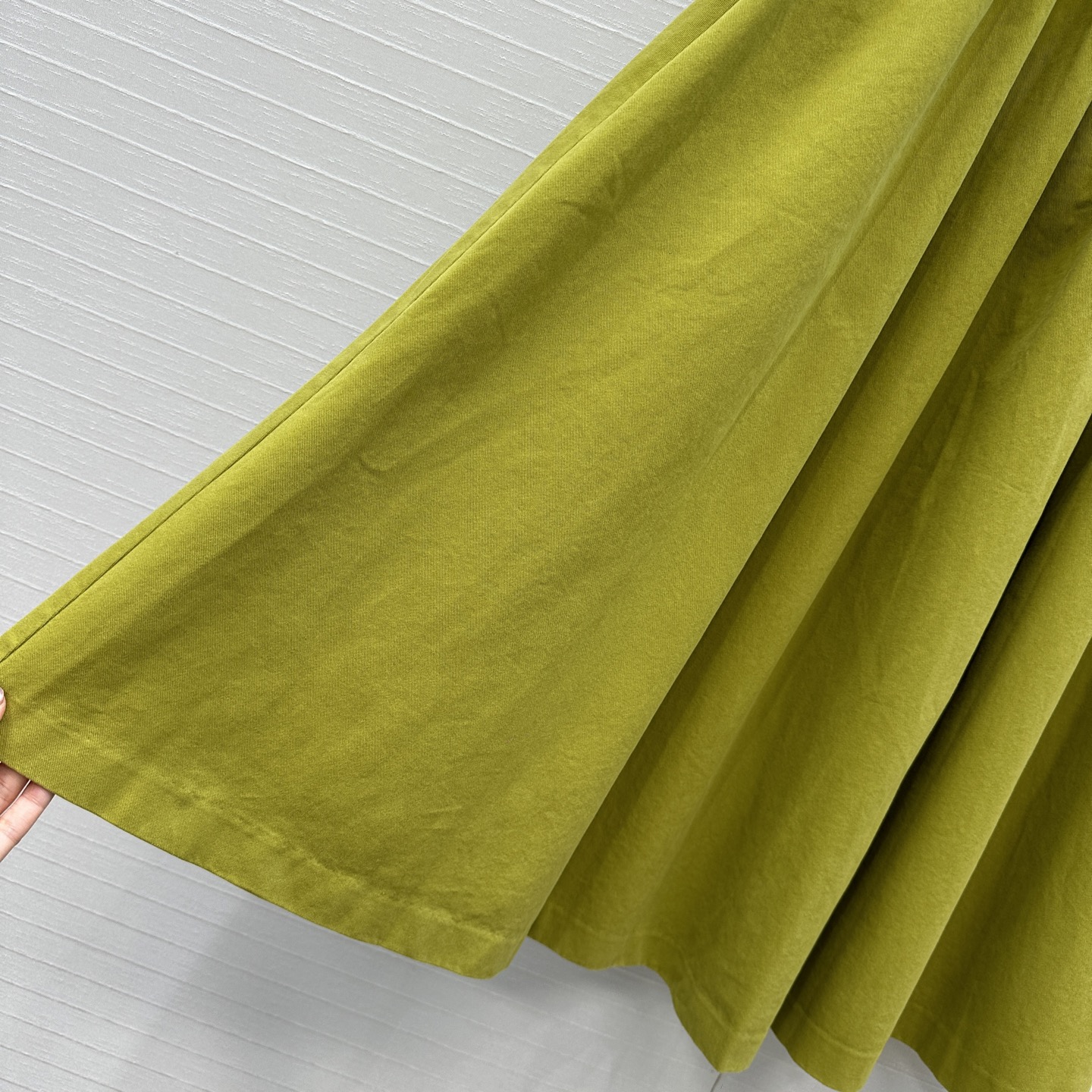 强烈推荐❤️Row 风26早春新品 细腰褶裥半身裙！立体蓬蓬褶饰伞型摆剪裁裙摆设计简约大气 优雅知性有格