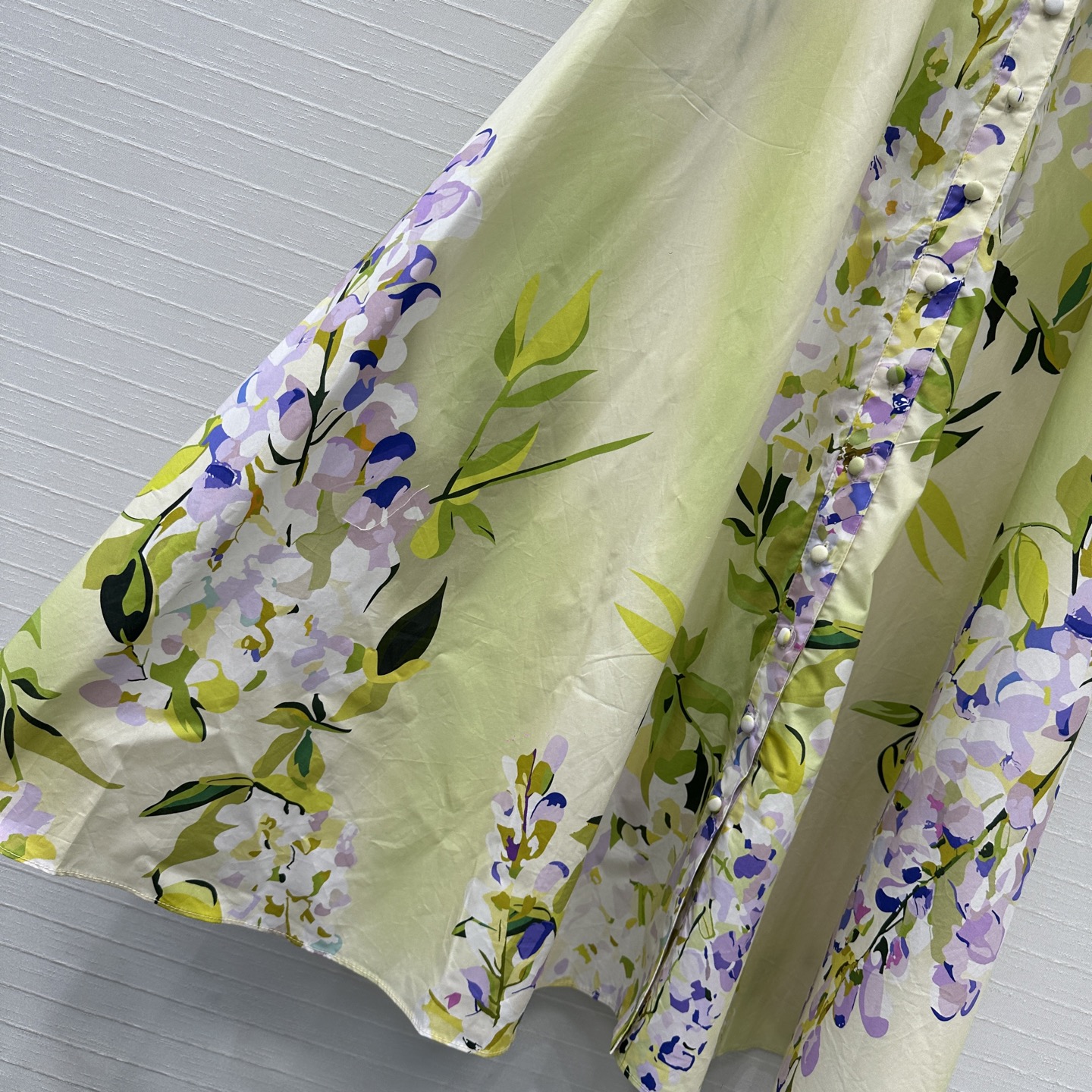 强烈推荐❤️Leo&Lin26春夏新款 花卉印花衬领连衣裙👗，褶边泡泡短袖 搭配花朵系带收腰腰带提升腰线