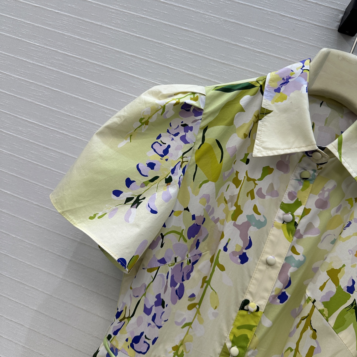 强烈推荐❤️Leo&Lin26春夏新款 花卉印花衬领连衣裙👗，褶边泡泡短袖 搭配花朵系带收腰腰带提升腰线