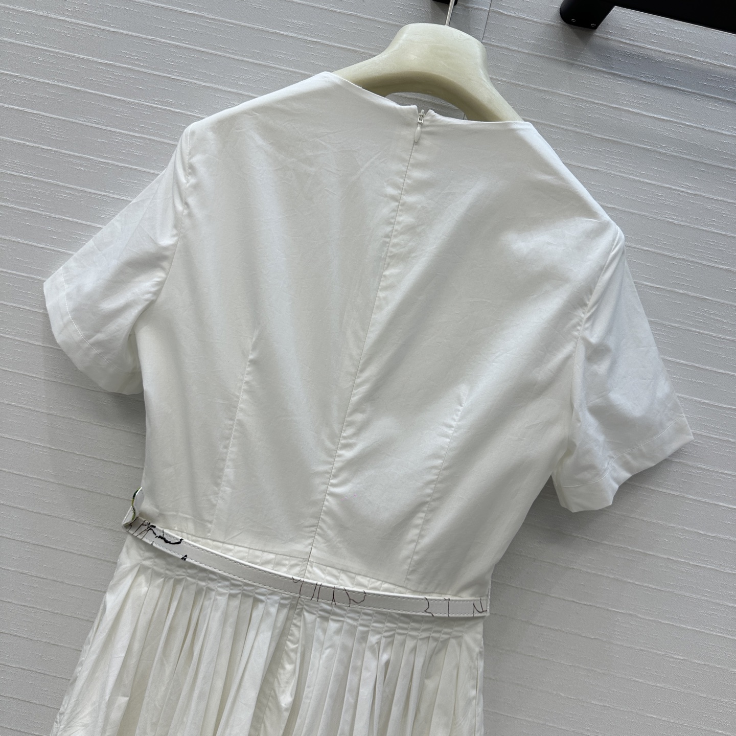 强烈推荐❤️Oscar De La Renta26新品度假风印花短袖连衣裙，定位花卉图案浪漫超有艺术感！