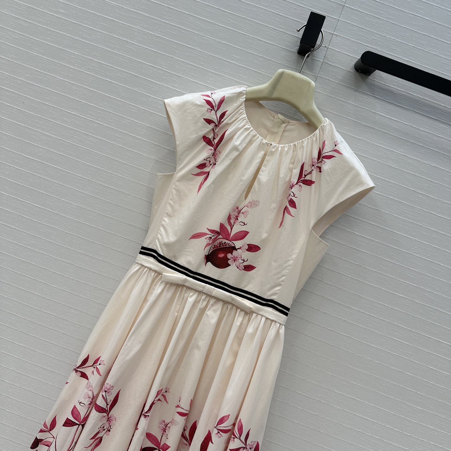 强烈推荐❤️Giambattista Valli 26早春系列印花连衣裙，浪漫优雅满分大摆裙摆+精致花卉